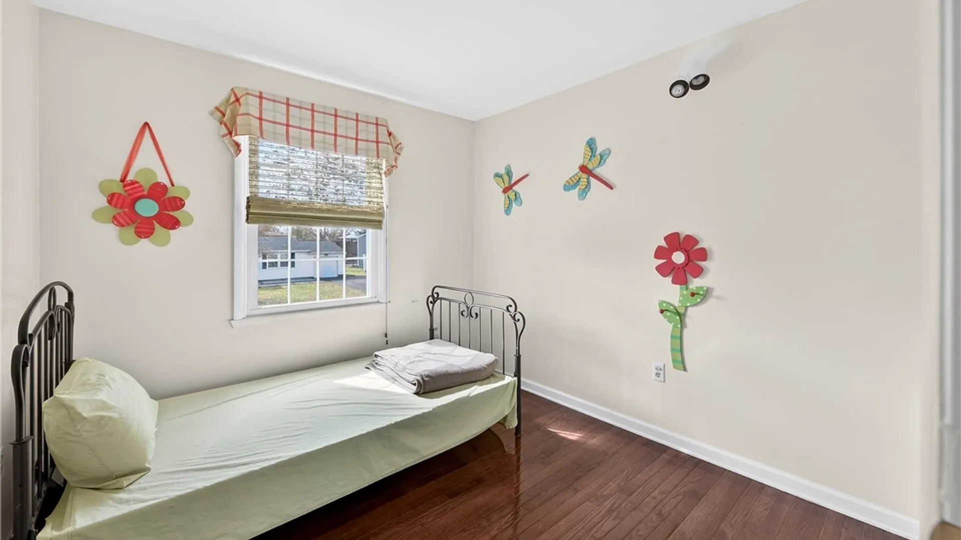 Property at 8237 Mantova Drive, Clay, NY 13041 21