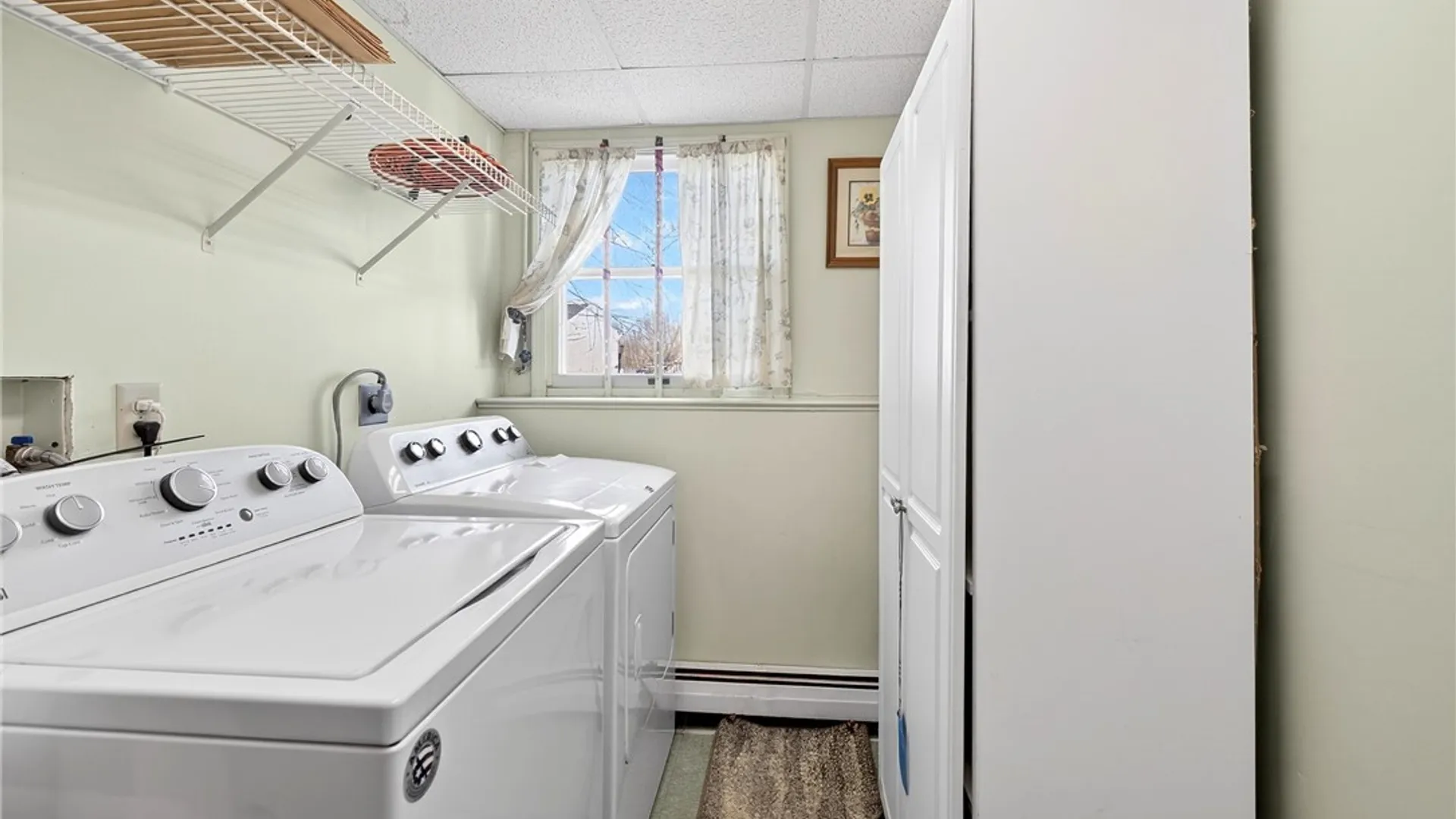 Property at 8237 Mantova Drive, Clay, NY 13041 27