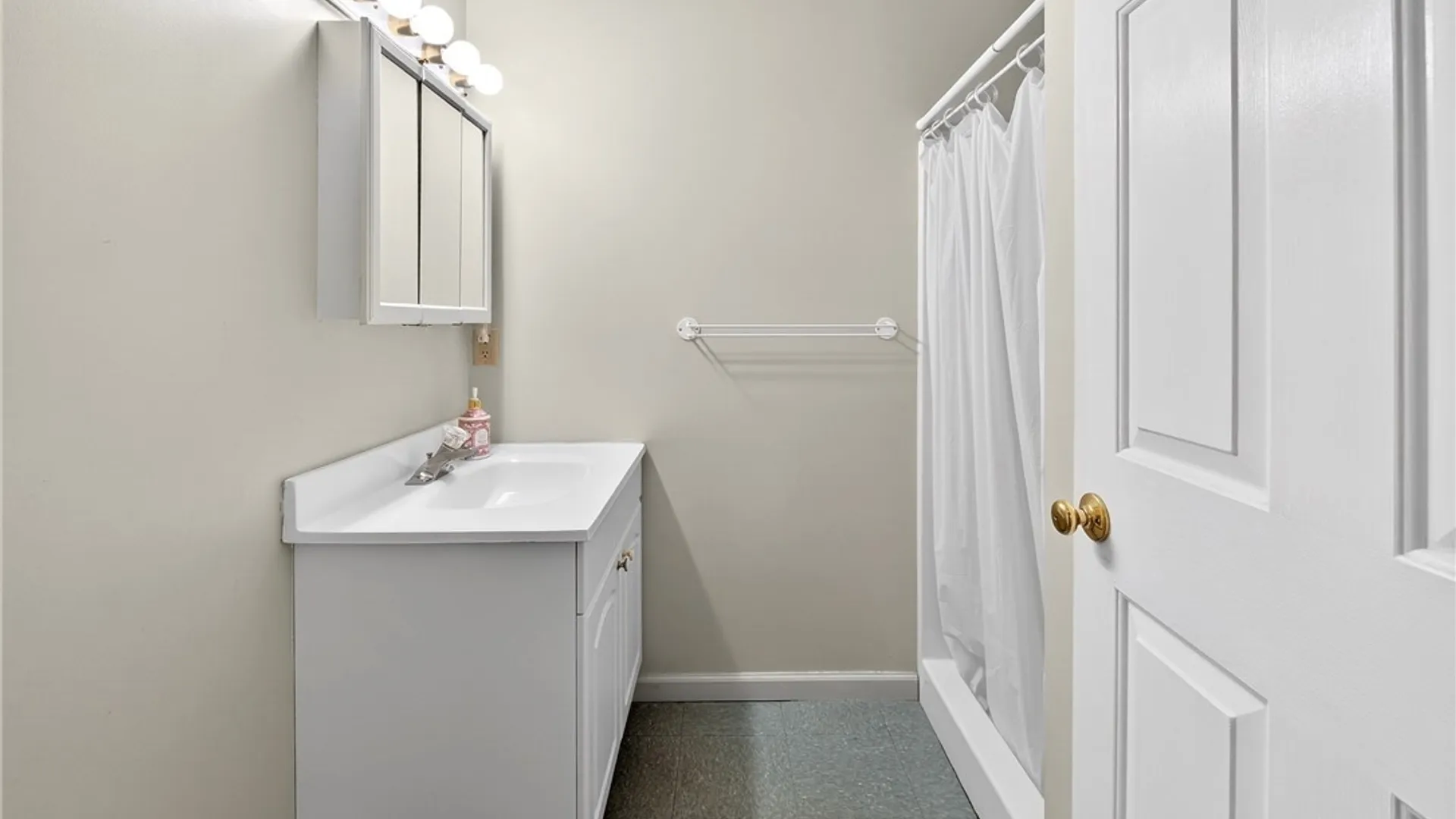 Property at 8237 Mantova Drive, Clay, NY 13041 30