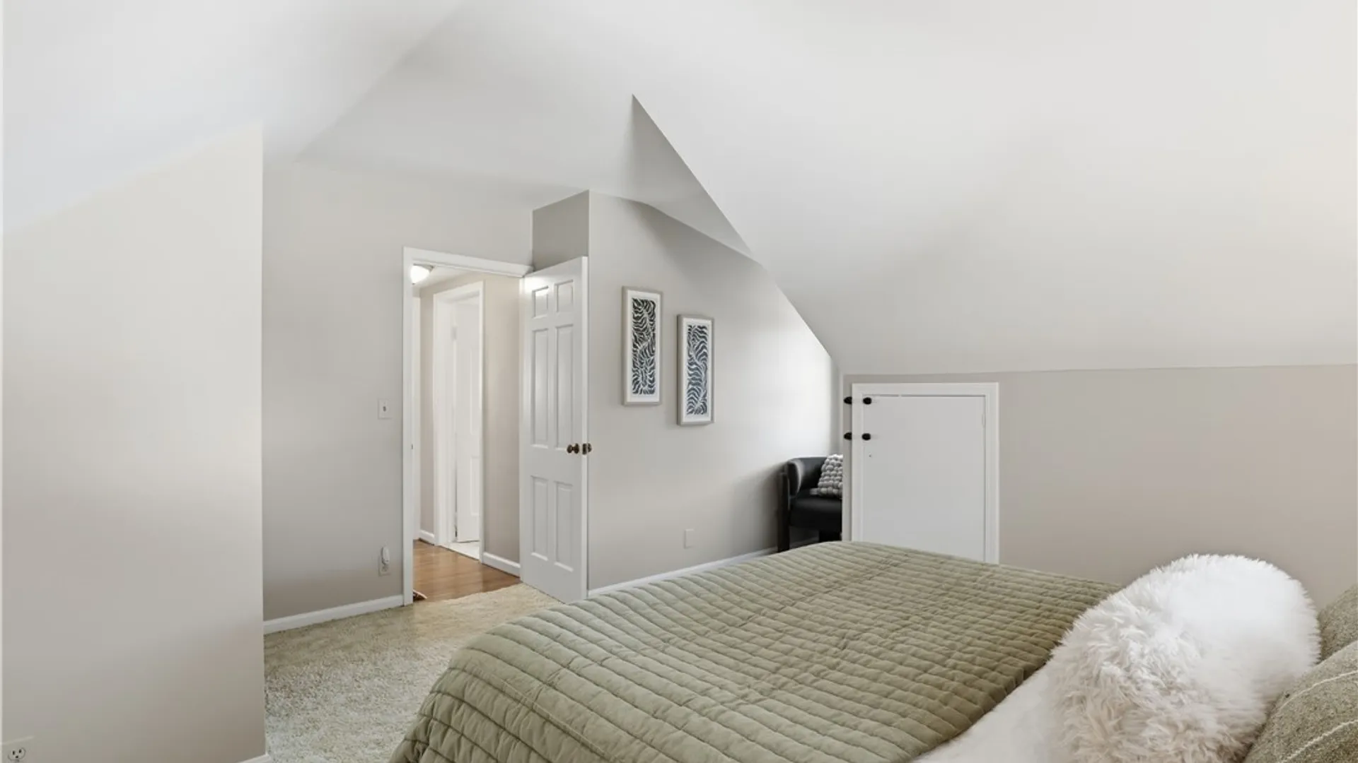 Property at 37 Oakmount Drive, Irondequoit, NY 14617 20