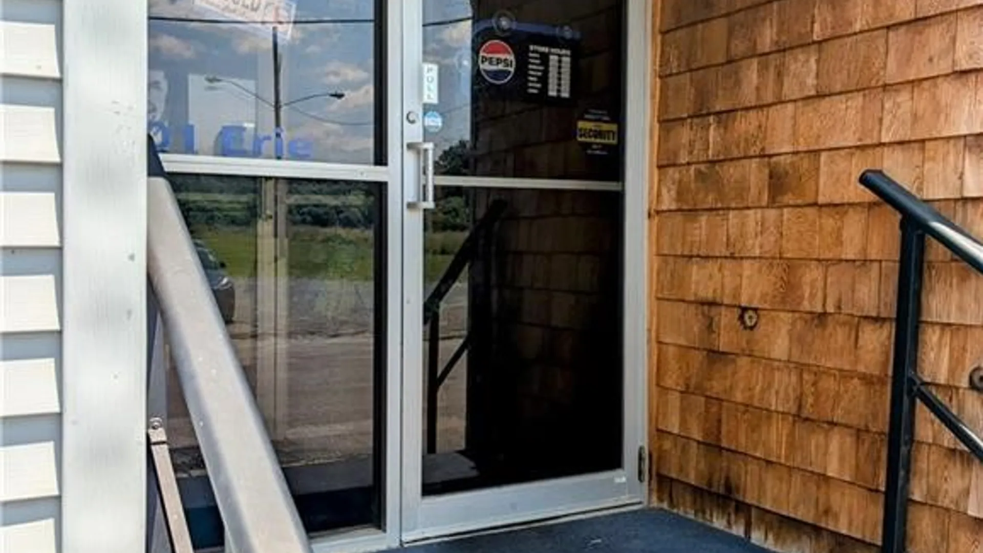 Property at 601 Erie Street, Elmira City, NY 14904 5