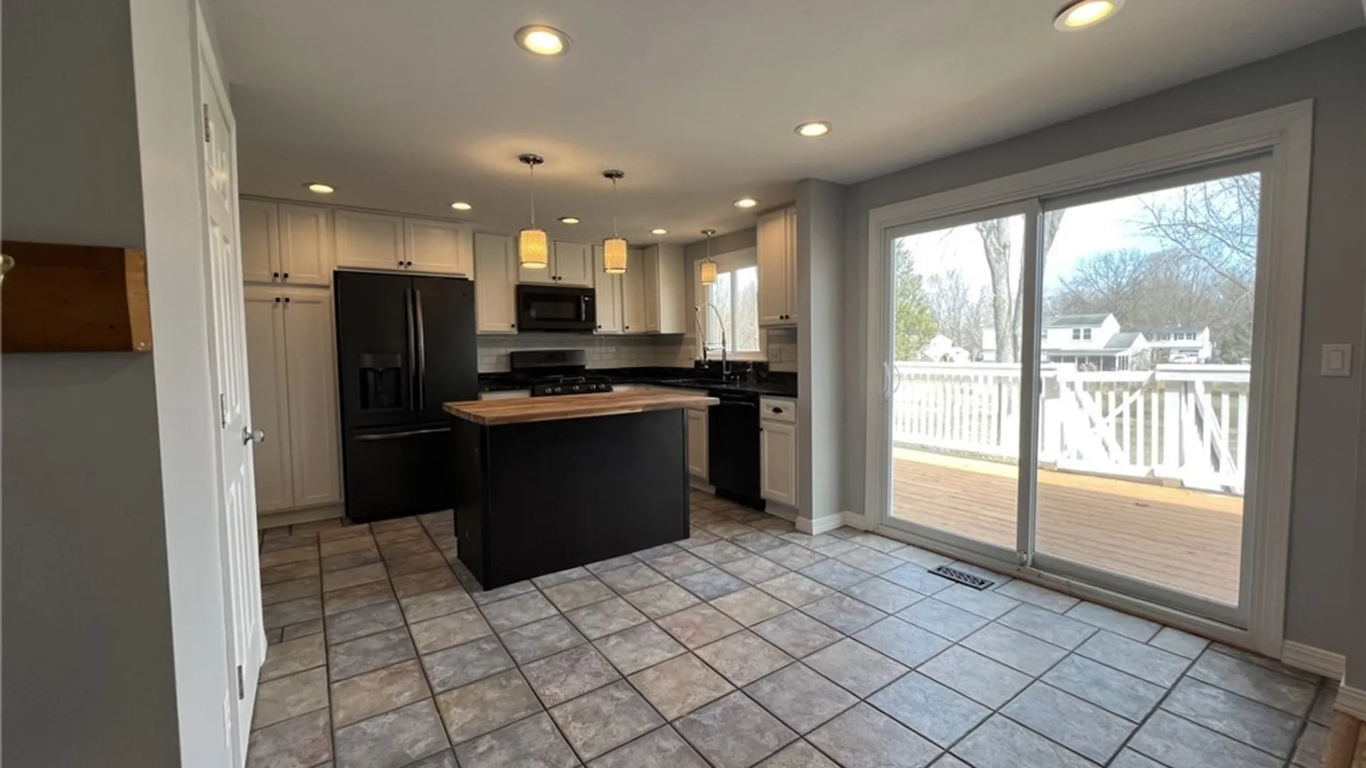 Property at 10 Echodale Avenue, Lysander, NY 13027 11