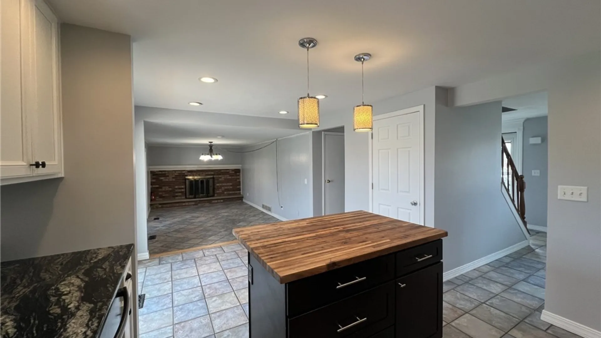 Property at 10 Echodale Avenue, Lysander, NY 13027 13