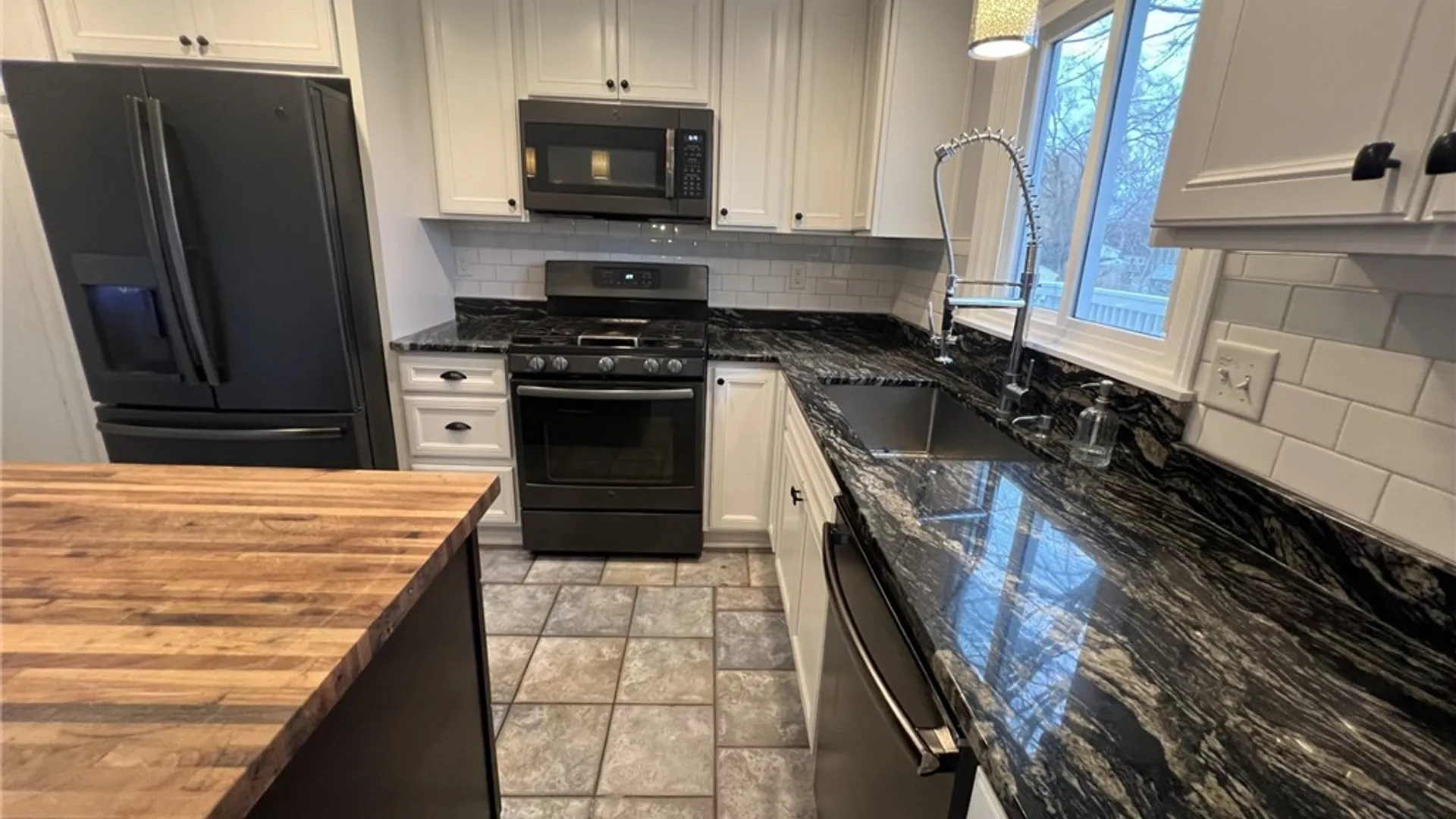 Property at 10 Echodale Avenue, Lysander, NY 13027 9