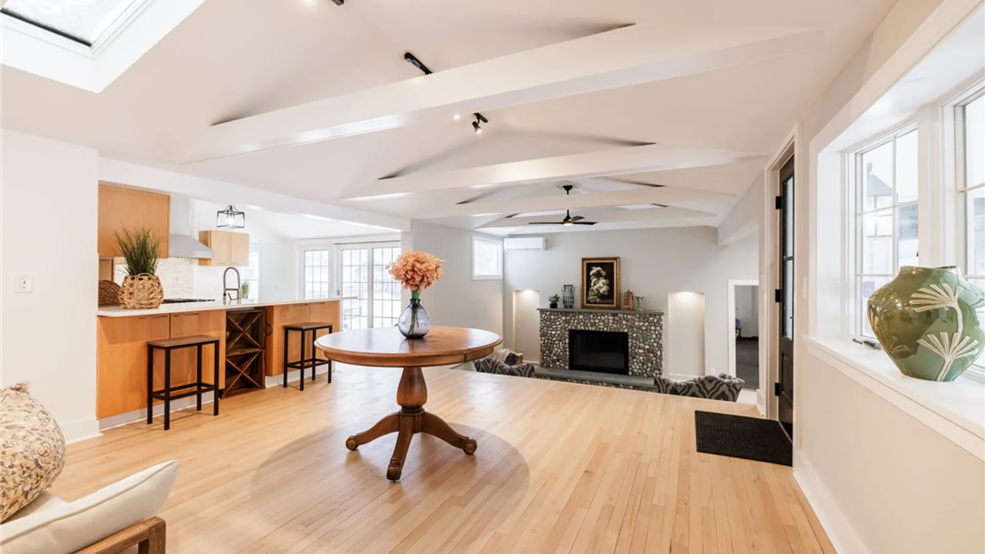 Property at 7834 North Road, Victor, NY 14564 7