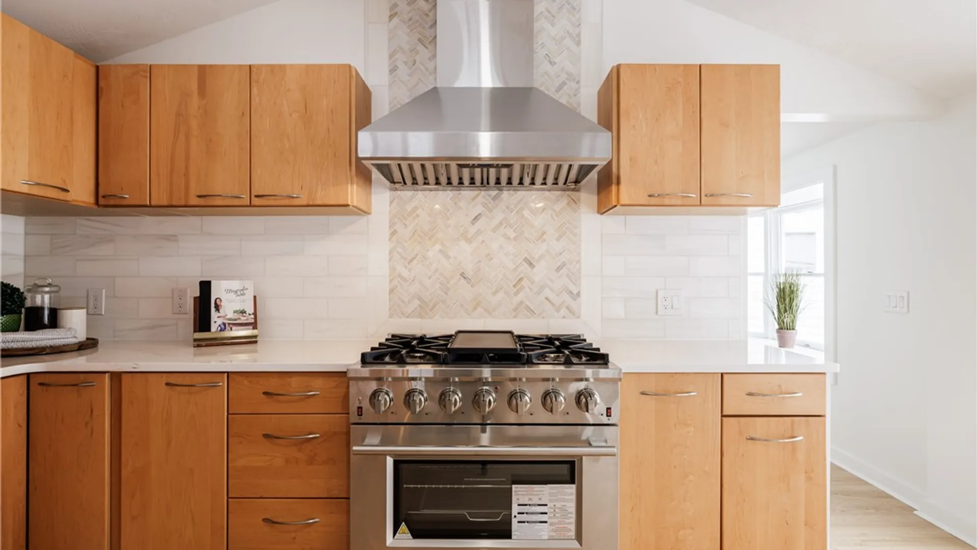 Property at 7834 North Road, Victor, NY 14564 8