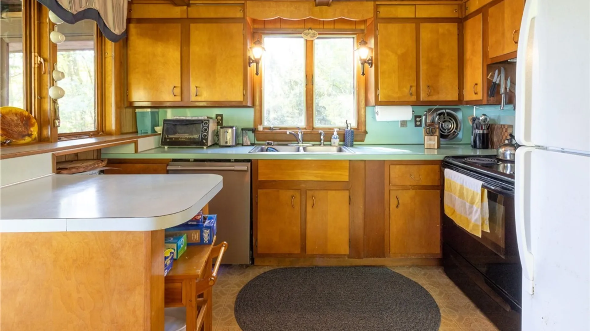 Property at 1836 Lake Road, Skaneateles, NY 13152 13