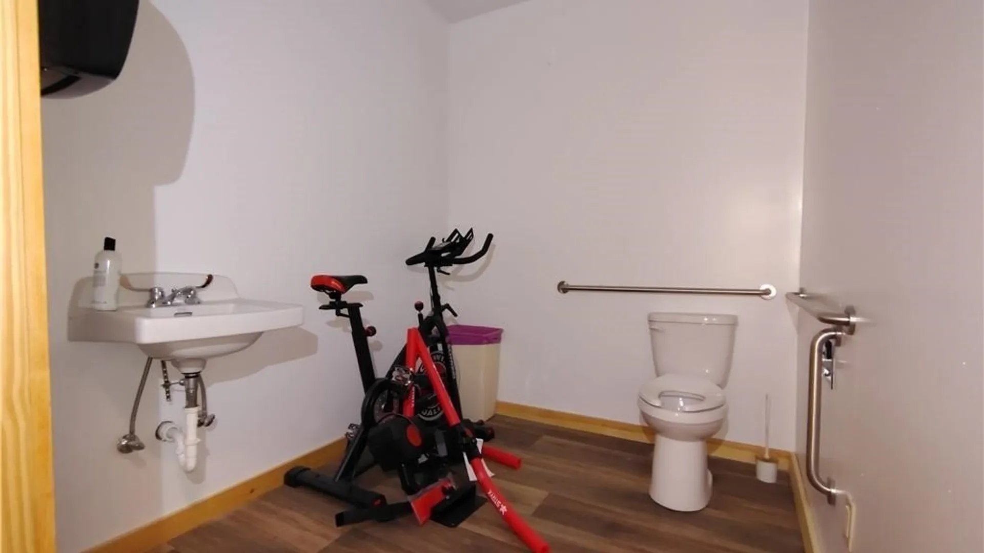 Property at 801 Varick Street, Utica, NY 13502 15