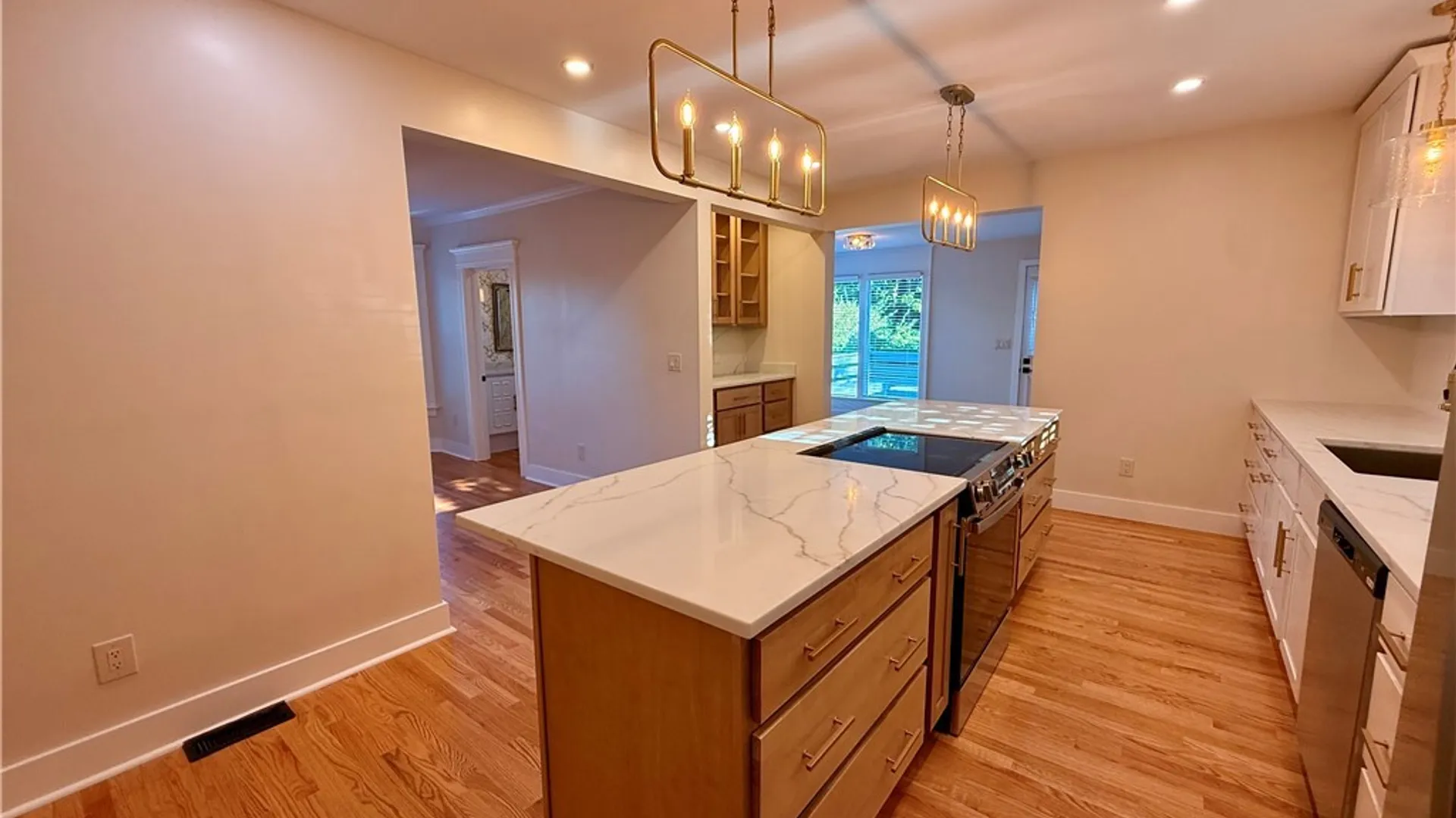 Property at 11 Sanger Avenue, New Hartford, NY 13413 21