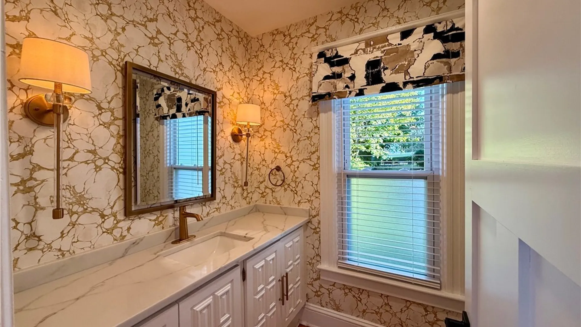 Property at 11 Sanger Avenue, New Hartford, NY 13413 4