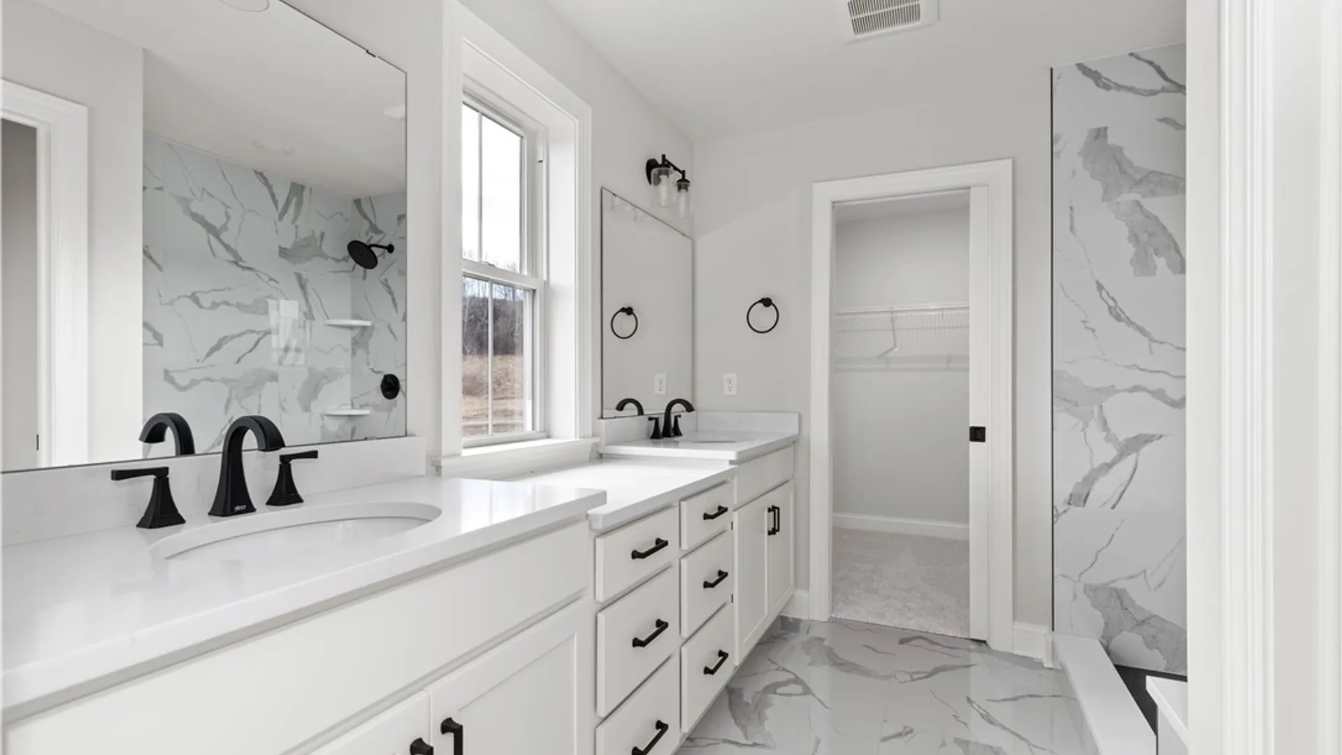 Property at 103 Terwillager Lane, Manlius, NY 13116 21