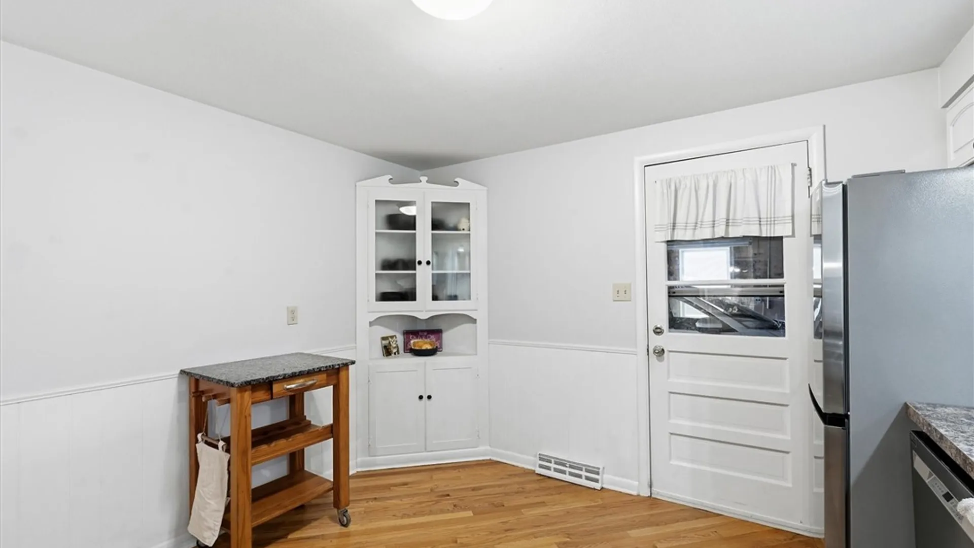 Property at 105 Vanida Lane, Manlius, NY 13066 13