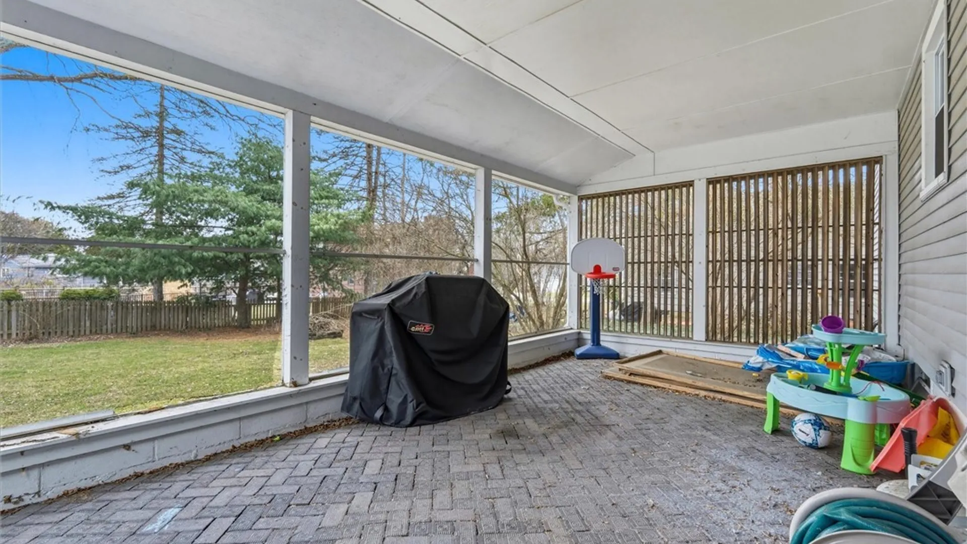 Property at 105 Vanida Lane, Manlius, NY 13066 34