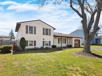 Property at 5538 Piazza Lane, Clay, NY 13041