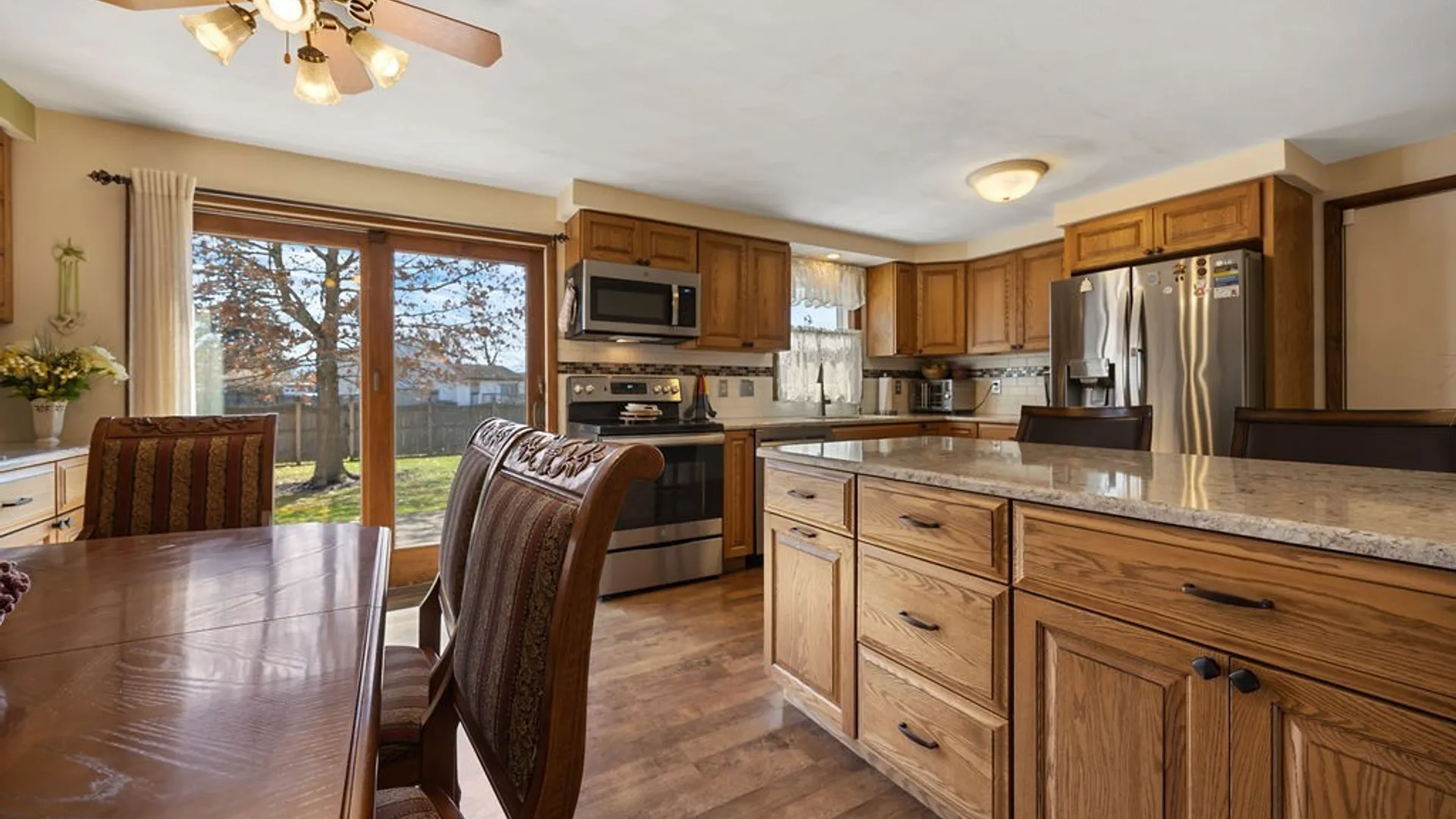 Property at 5538 Piazza Lane, Clay, NY 13041 7