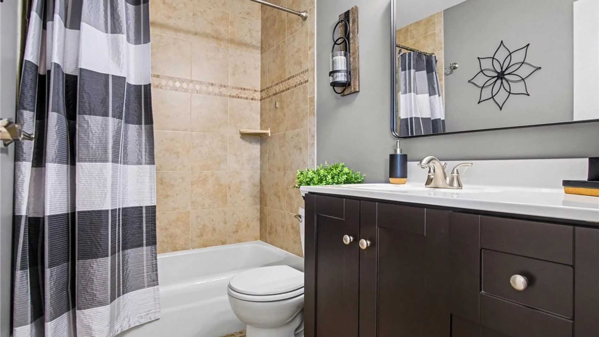 Property at 153 New Wickham Drive, Penfield, NY 14526 22