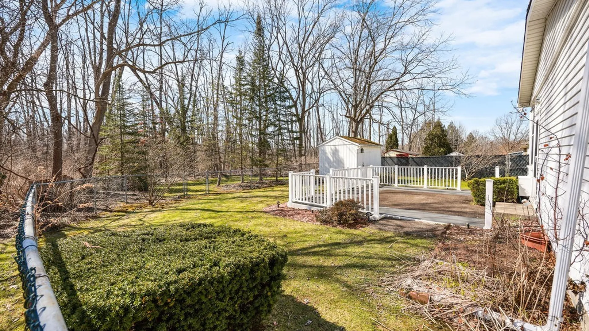 Property at 5645 Stevens Drive, Cicero, NY 13039 29