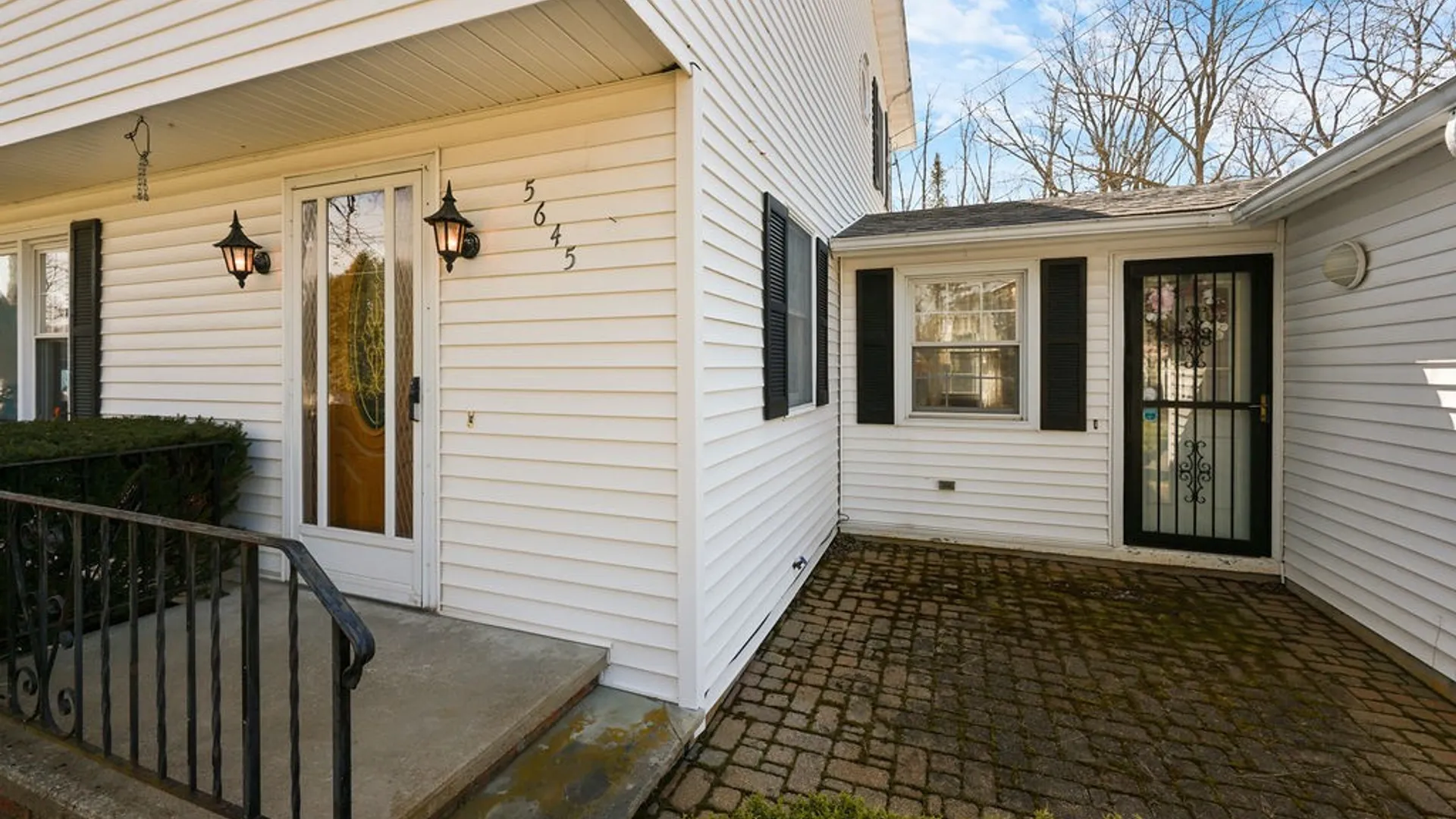 Property at 5645 Stevens Drive, Cicero, NY 13039 3