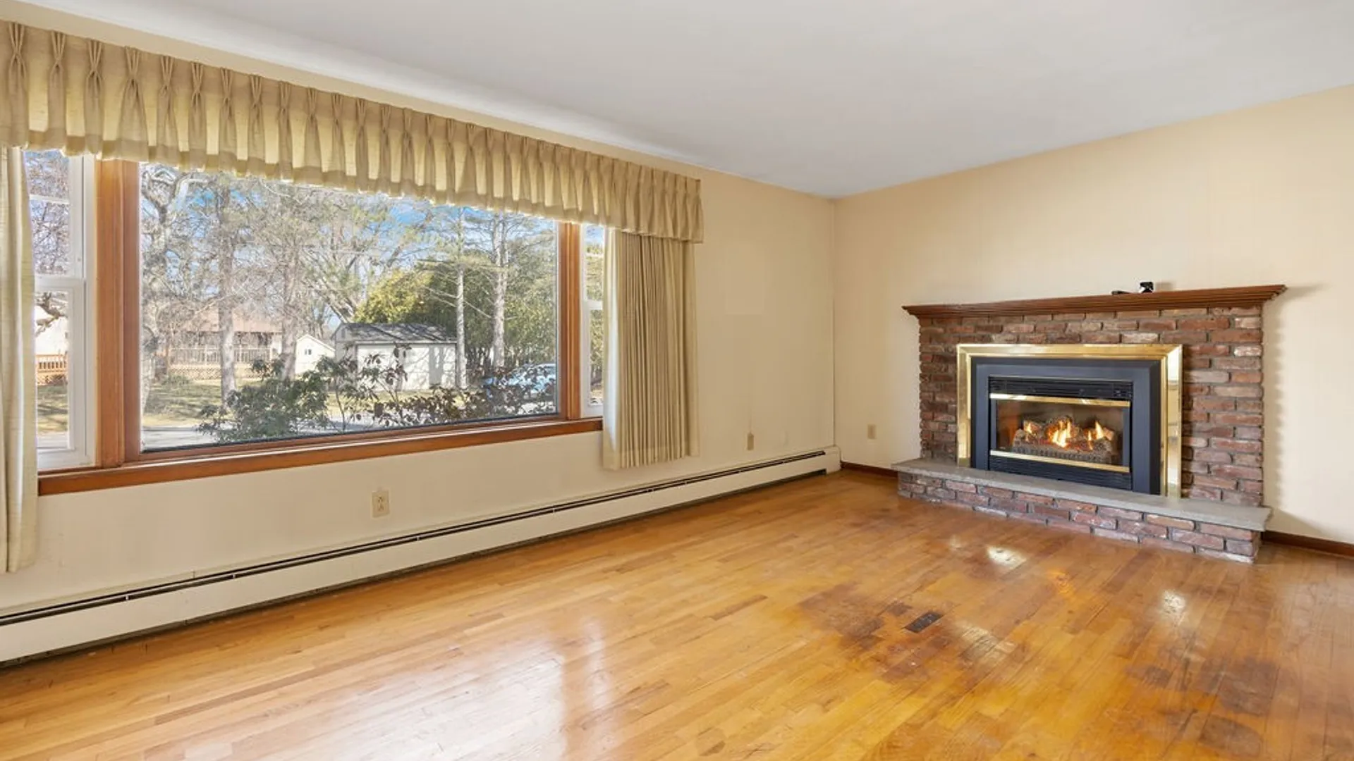 Property at 5645 Stevens Drive, Cicero, NY 13039 5