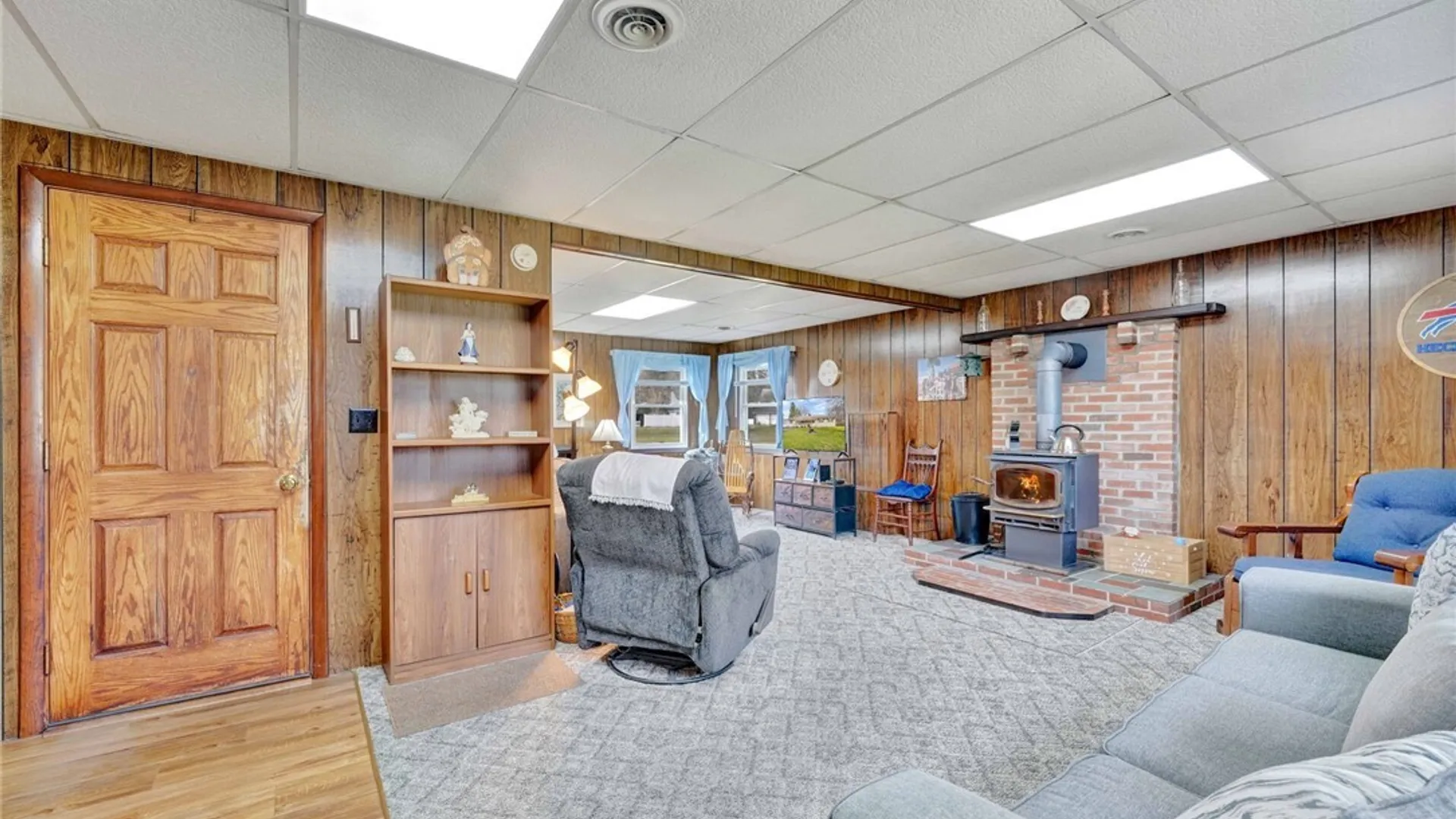 Property at 14 1st Avenue, Yorkshire, NY 14042 13