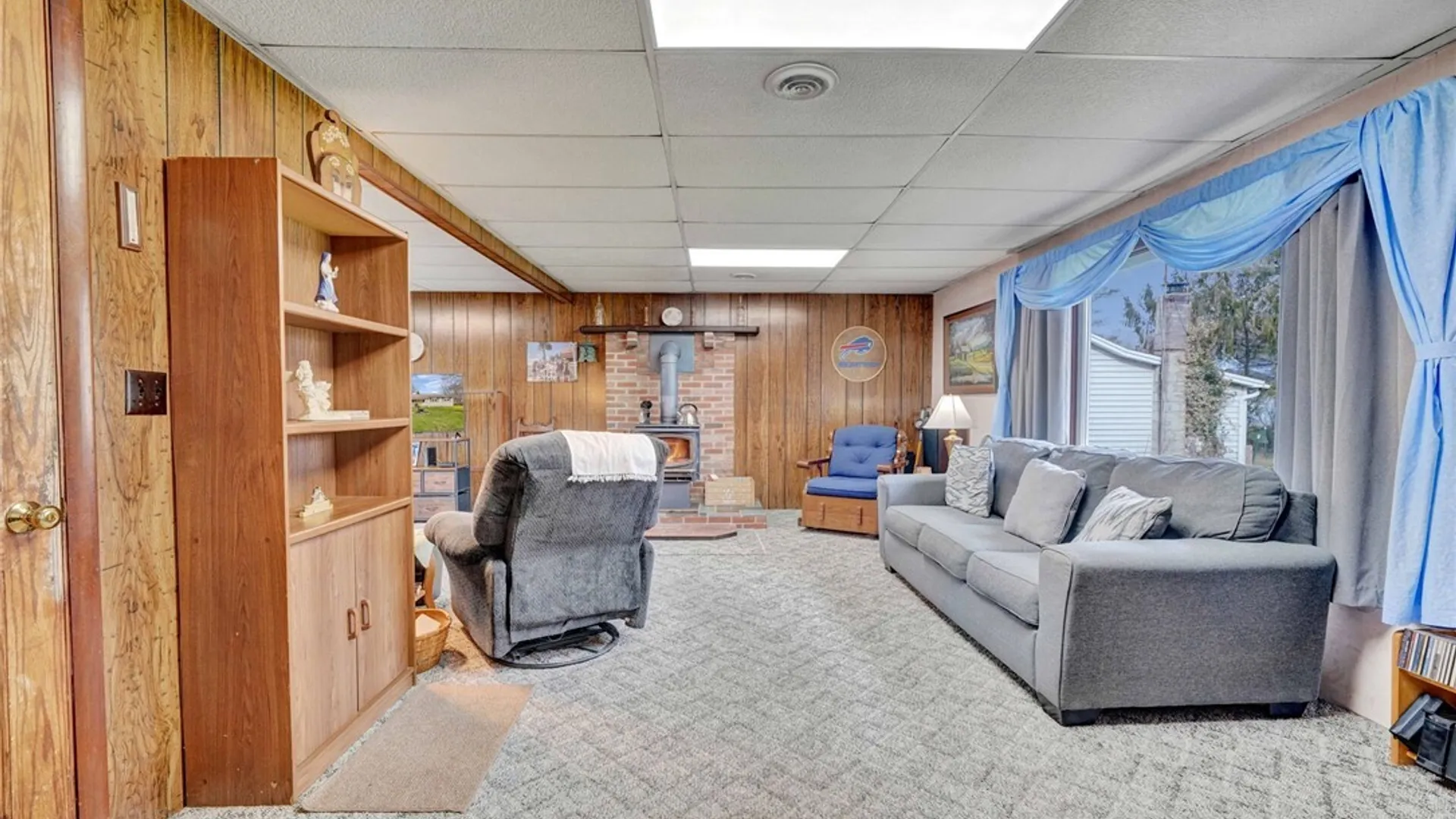 Property at 14 1st Avenue, Yorkshire, NY 14042 15