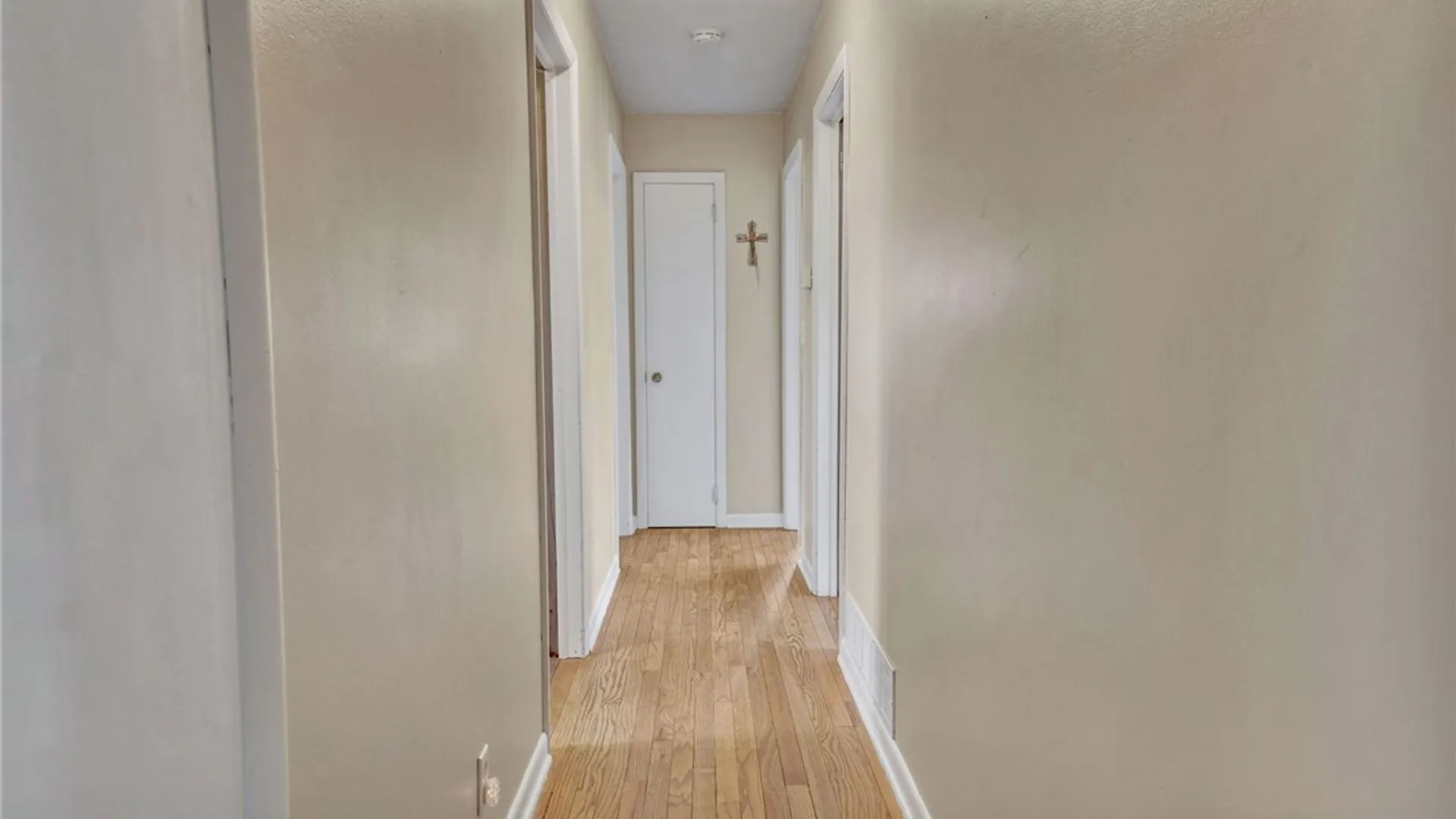 Property at 14 1st Avenue, Yorkshire, NY 14042 16