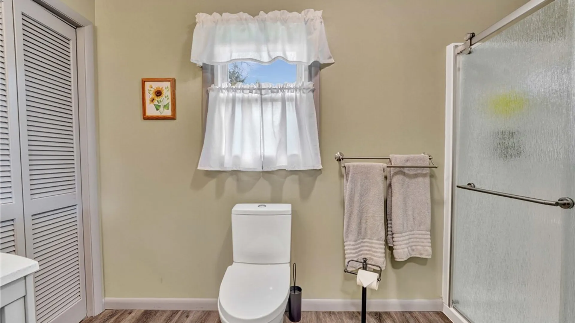 Property at 14 1st Avenue, Yorkshire, NY 14042 21