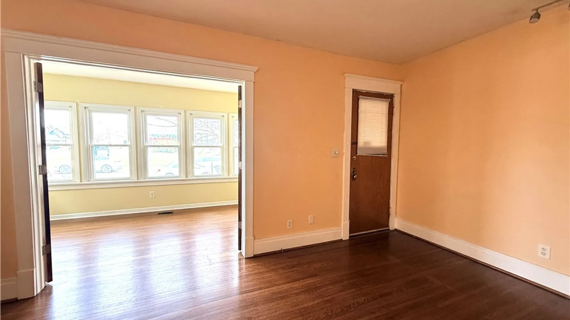 Property at 46 Cunard Road, Buffalo, NY 14216 8