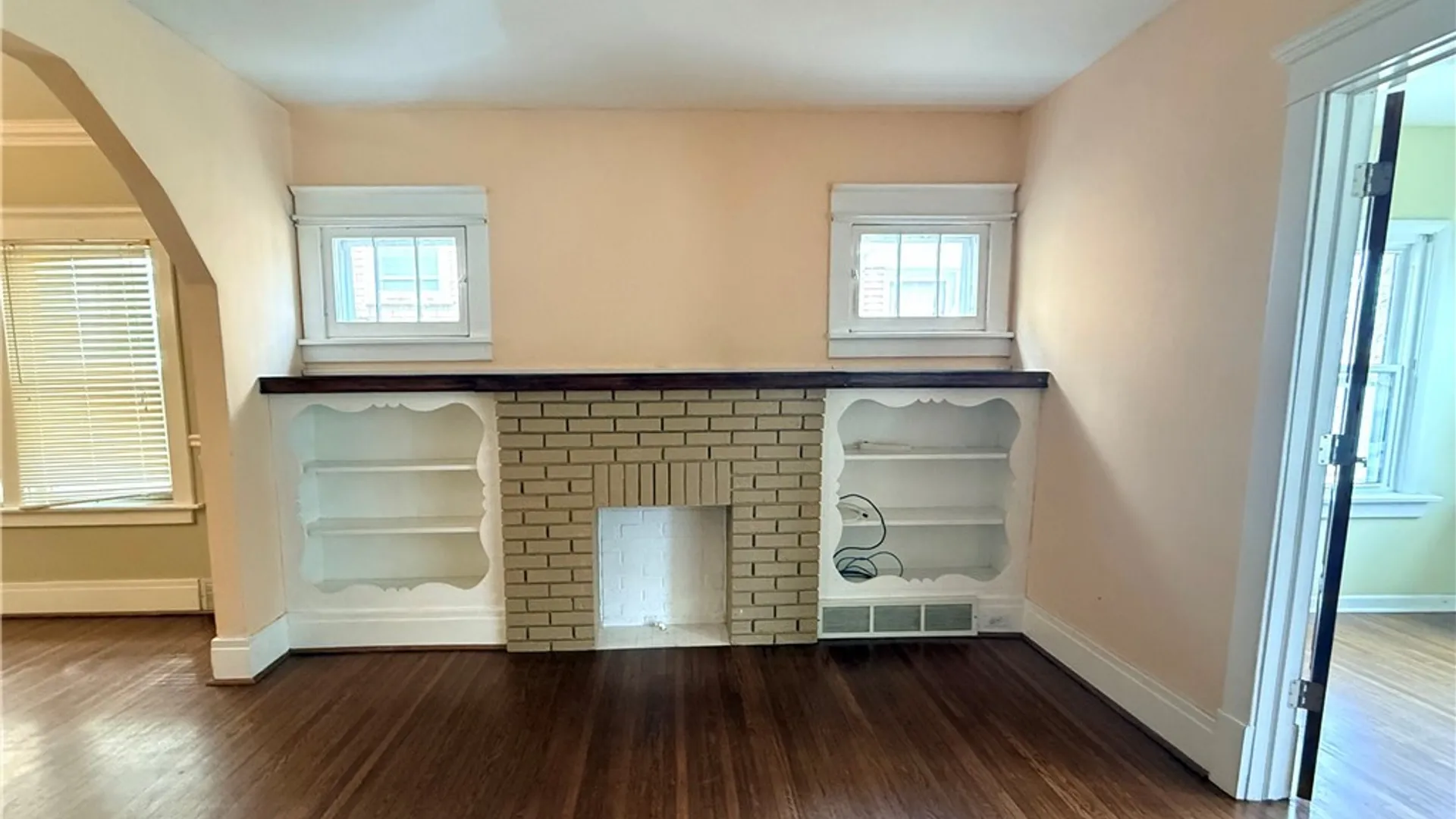 Property at 46 Cunard Road, Buffalo, NY 14216 9