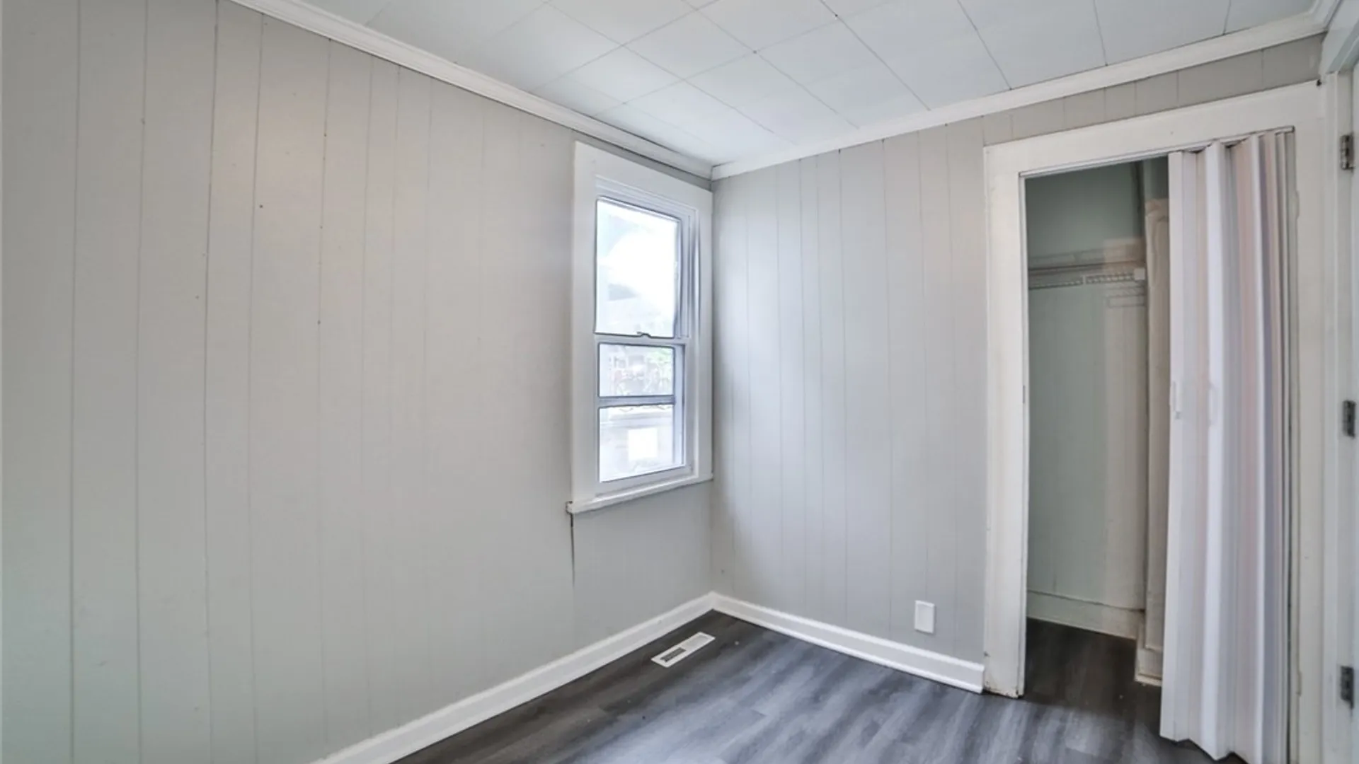 Property at 192 Bird Avenue, Buffalo, NY 14213 17