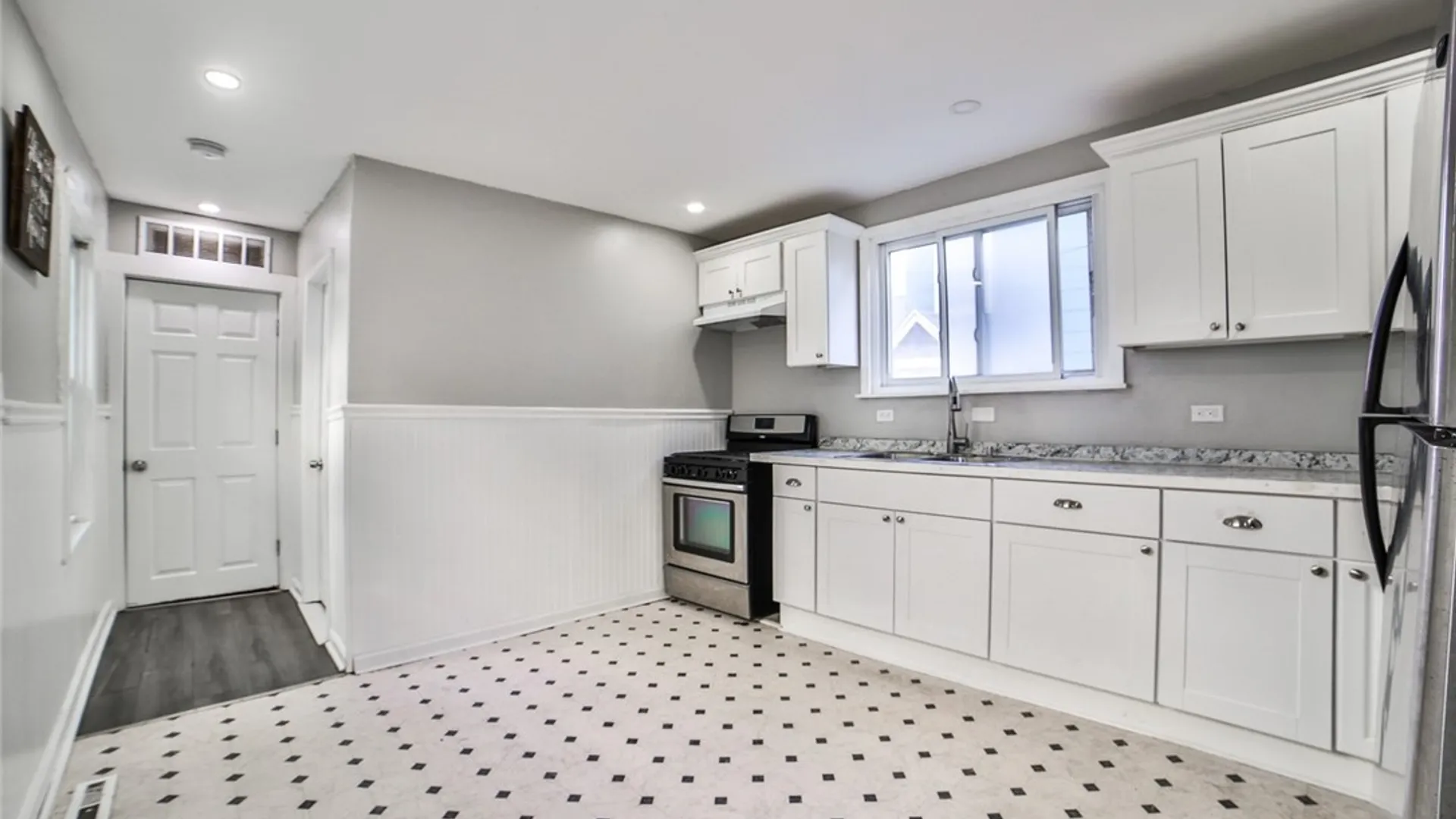 Property at 192 Bird Avenue, Buffalo, NY 14213 21