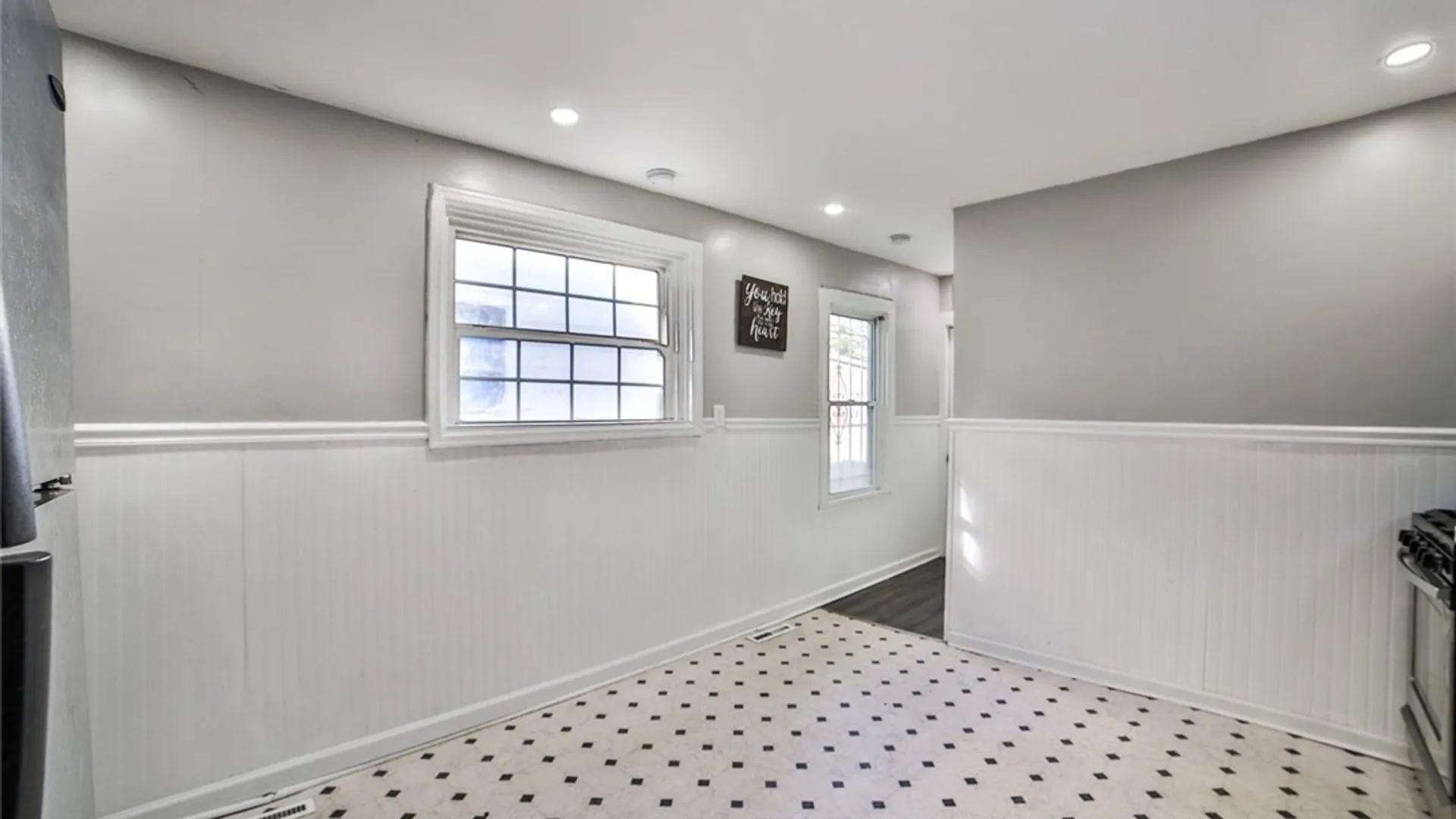 Property at 192 Bird Avenue, Buffalo, NY 14213 24