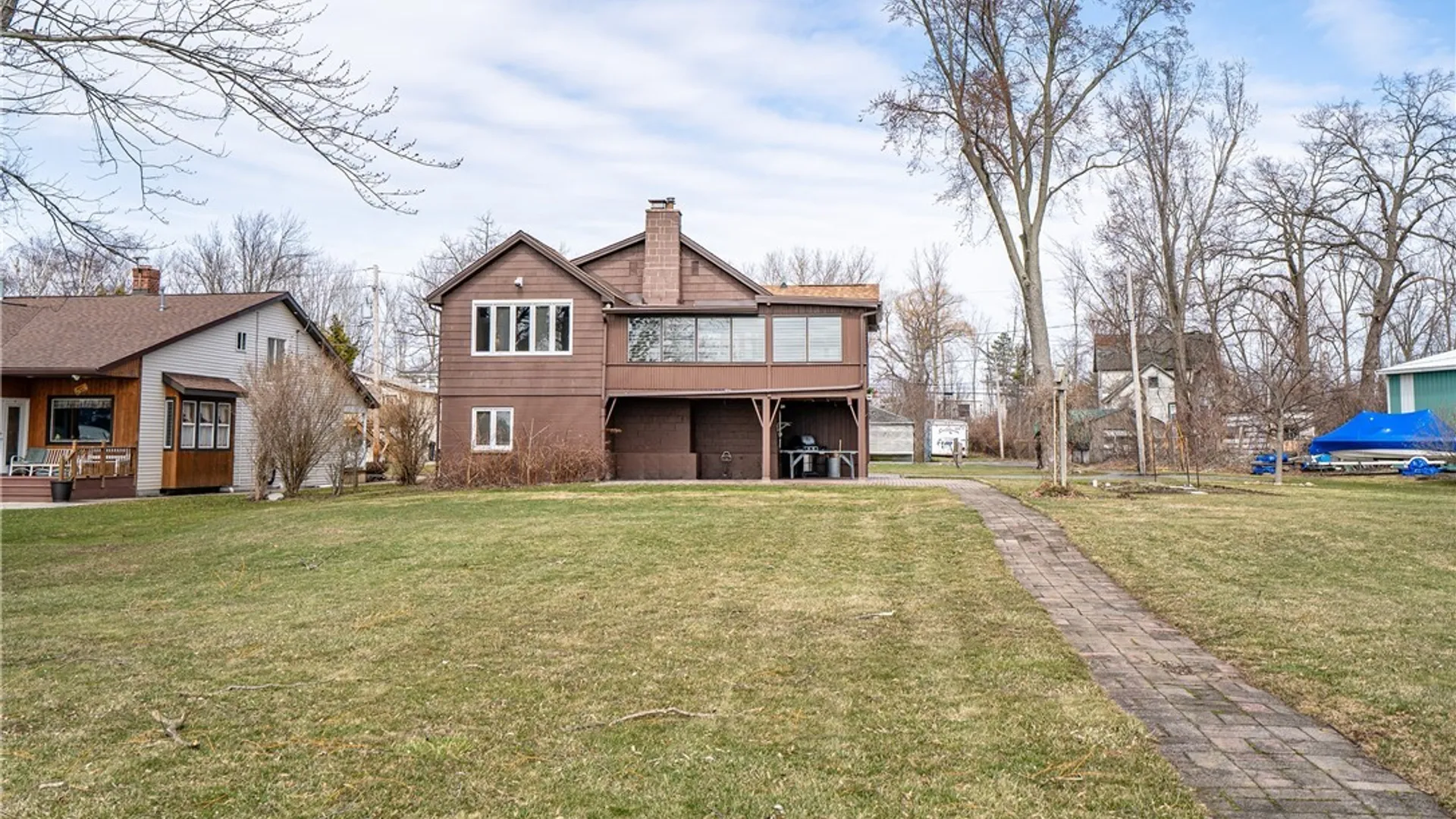 Property at 94 York Road, Wheatfield, NY 14304 2