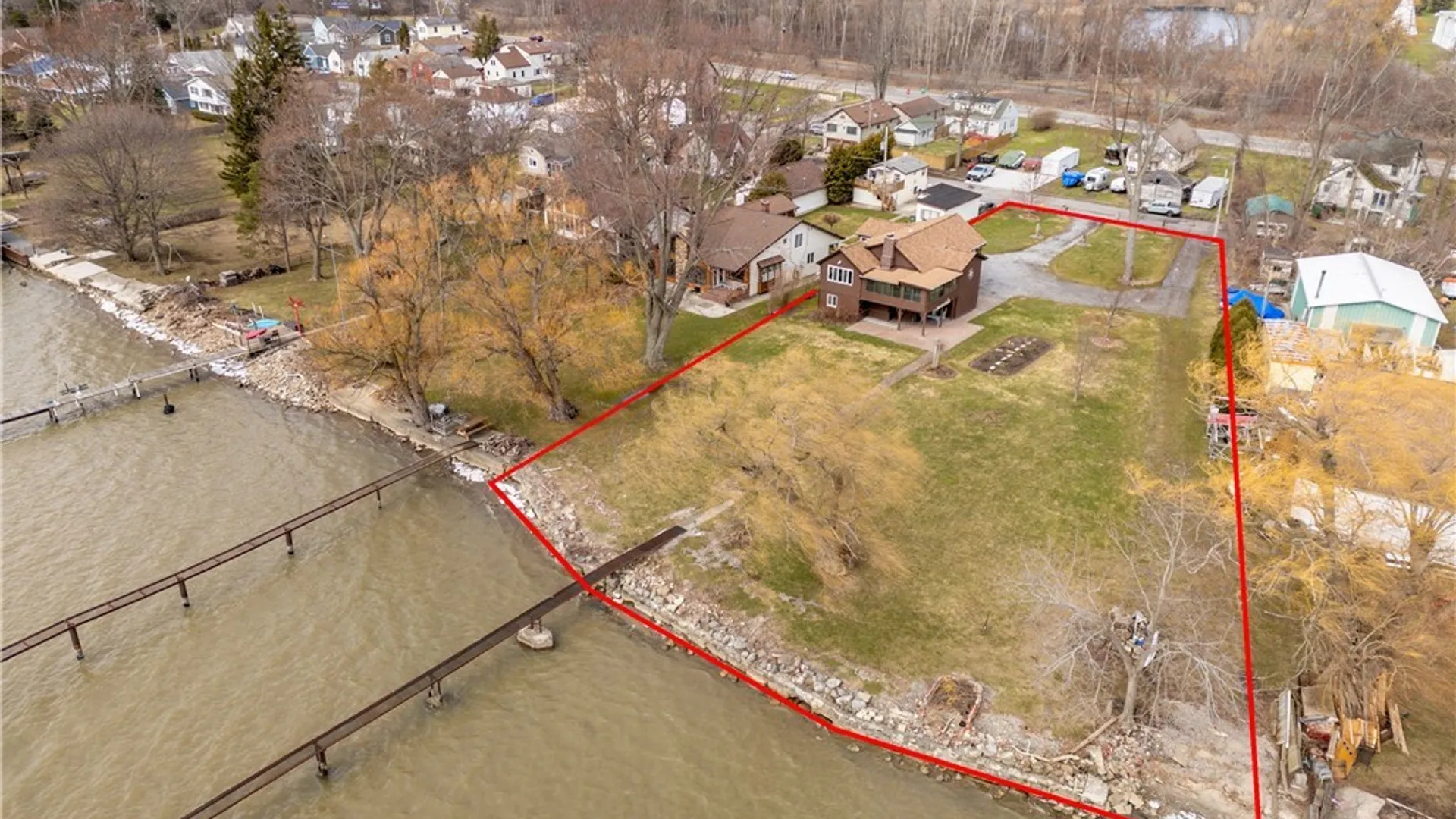 Property at 94 York Road, Wheatfield, NY 14304 35