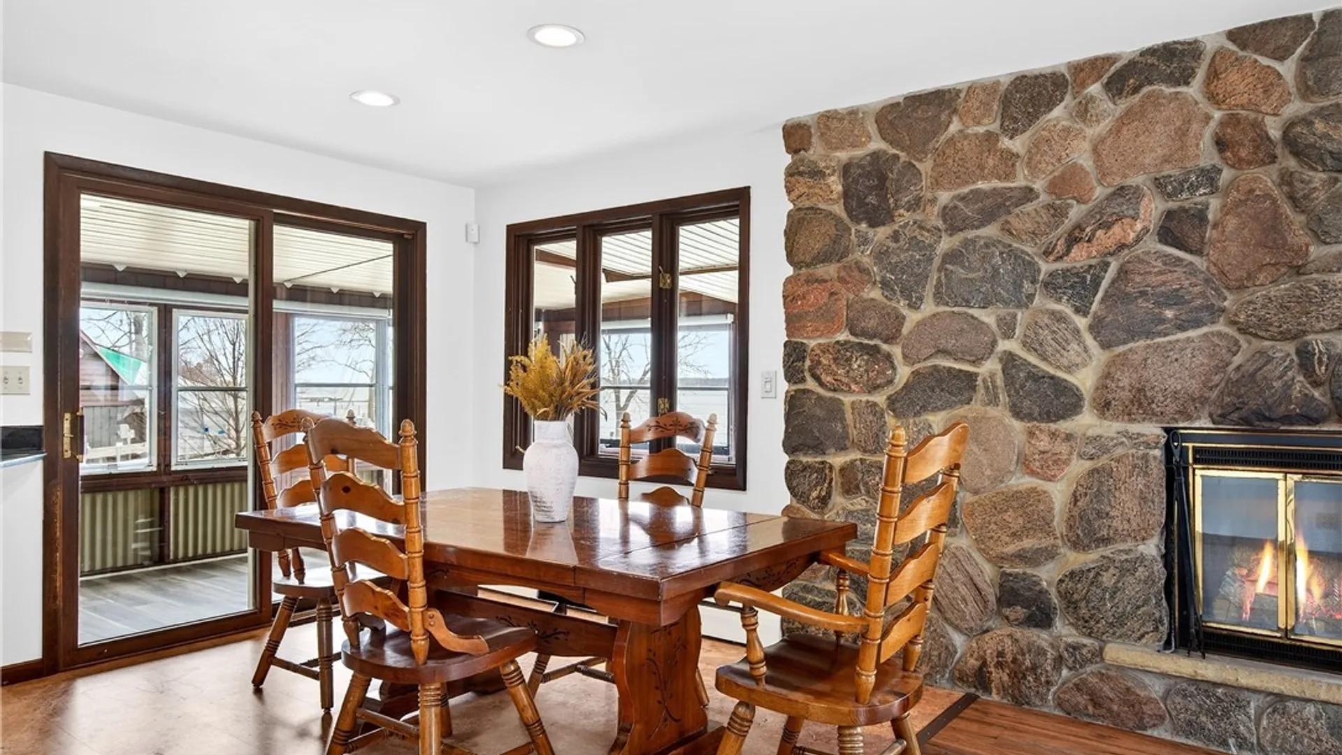 Property at 94 York Road, Wheatfield, NY 14304 8