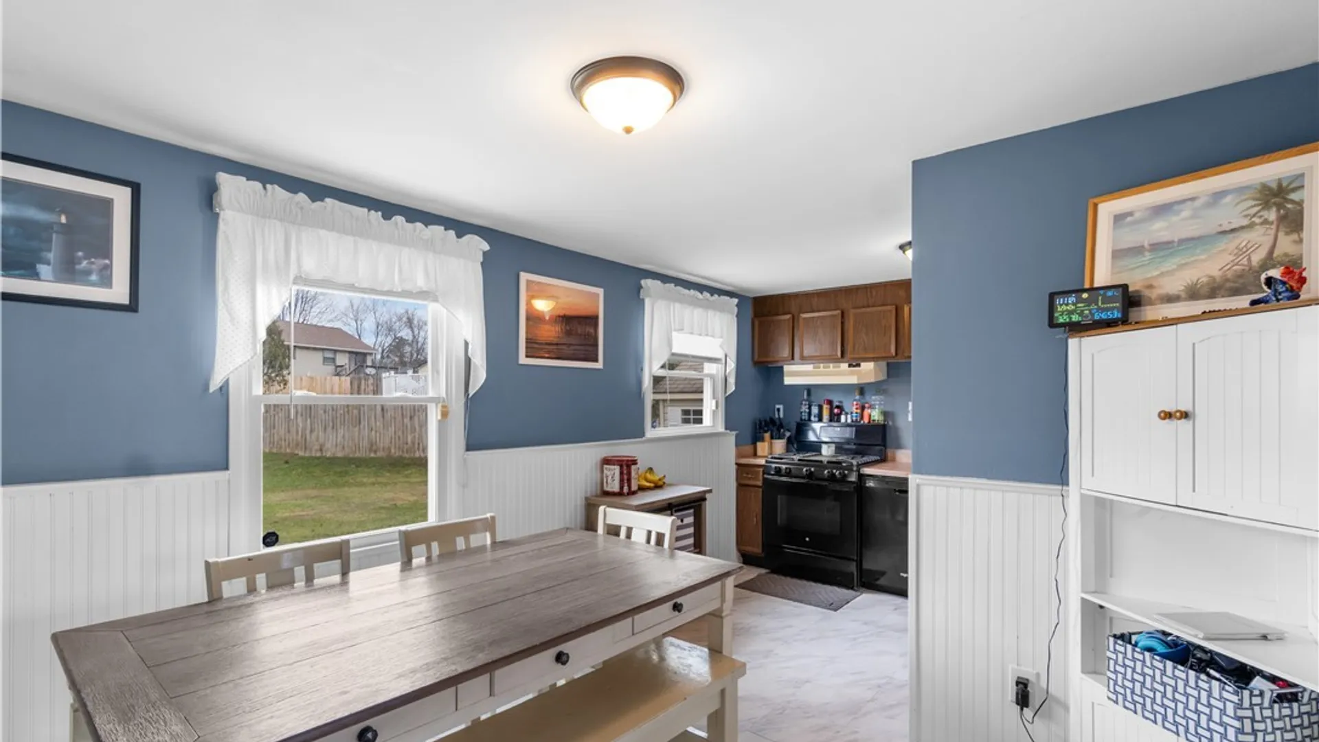 Property at 4953 Stillwood Lane, Clay, NY 13088 9