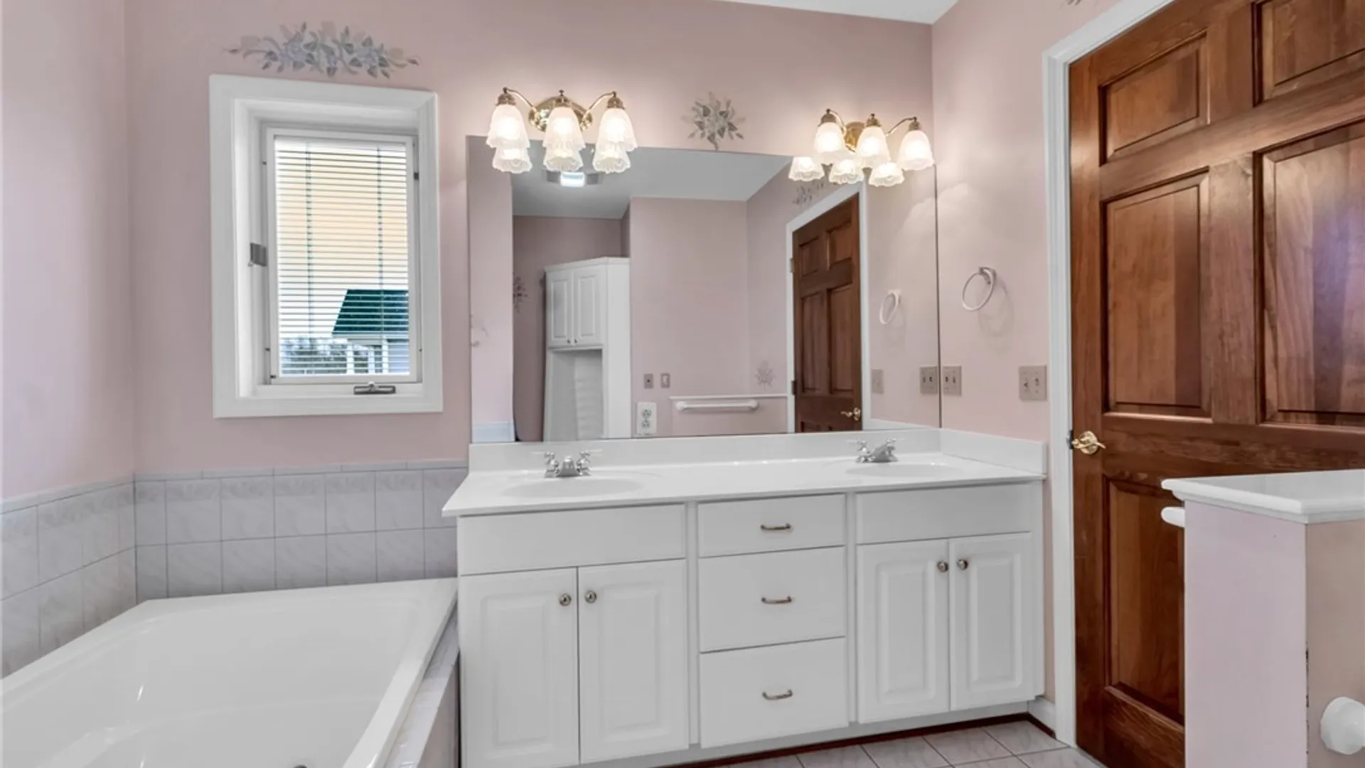 Property at 5005 Harris Hill Road, Clarence, NY 14221 25