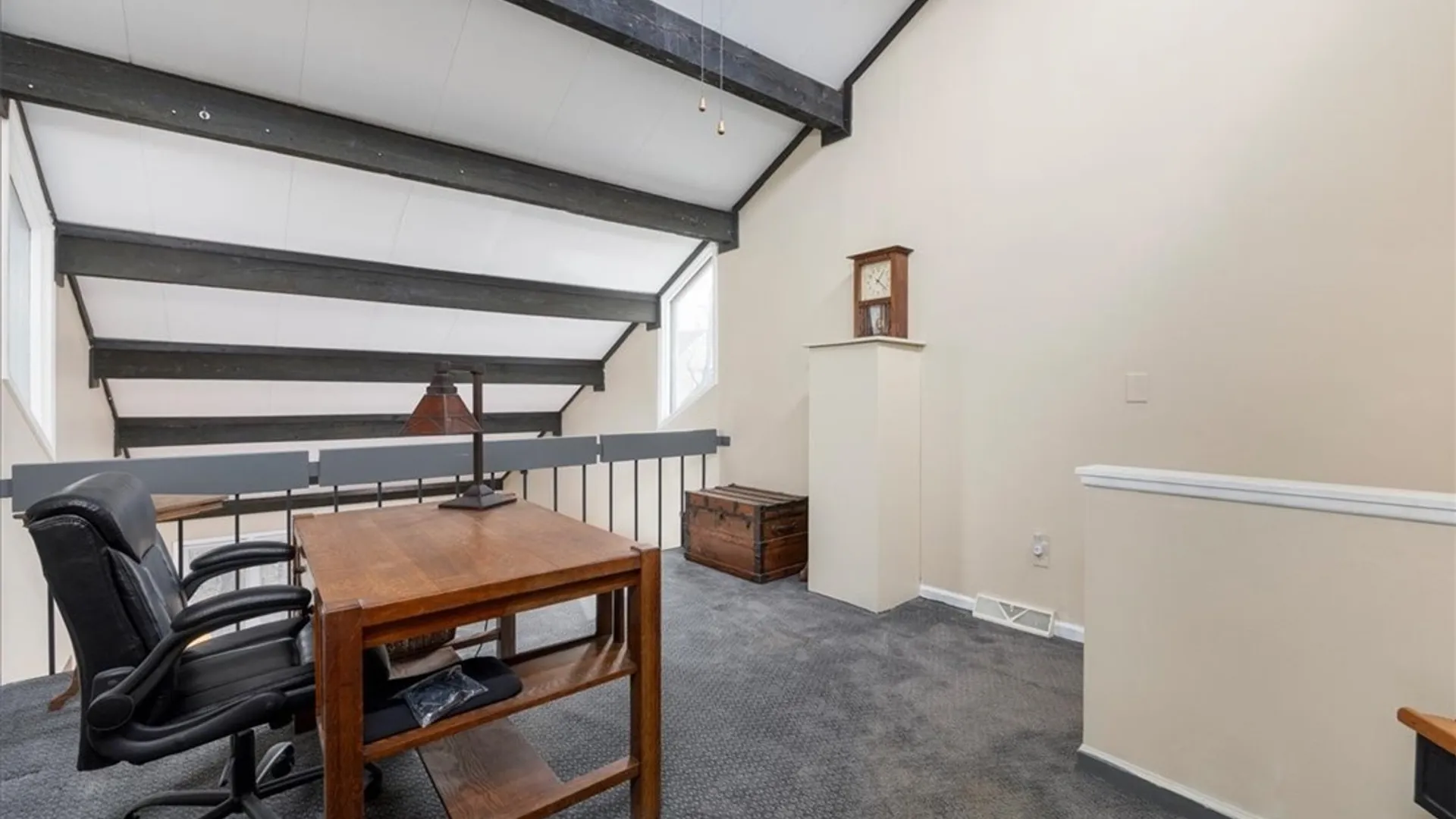 Property at 37 Tunbridge Walke, Aurora, NY 14052 20