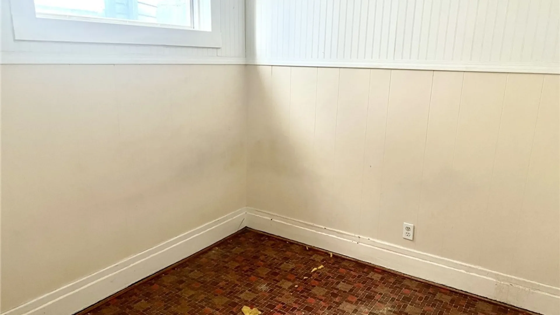 Property at 1113 Main Street, Niagara Falls, NY 14301 17