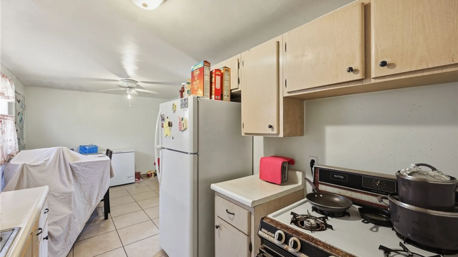 Property at 54 Creekside Drive, Cheektowaga, NY 14227 11