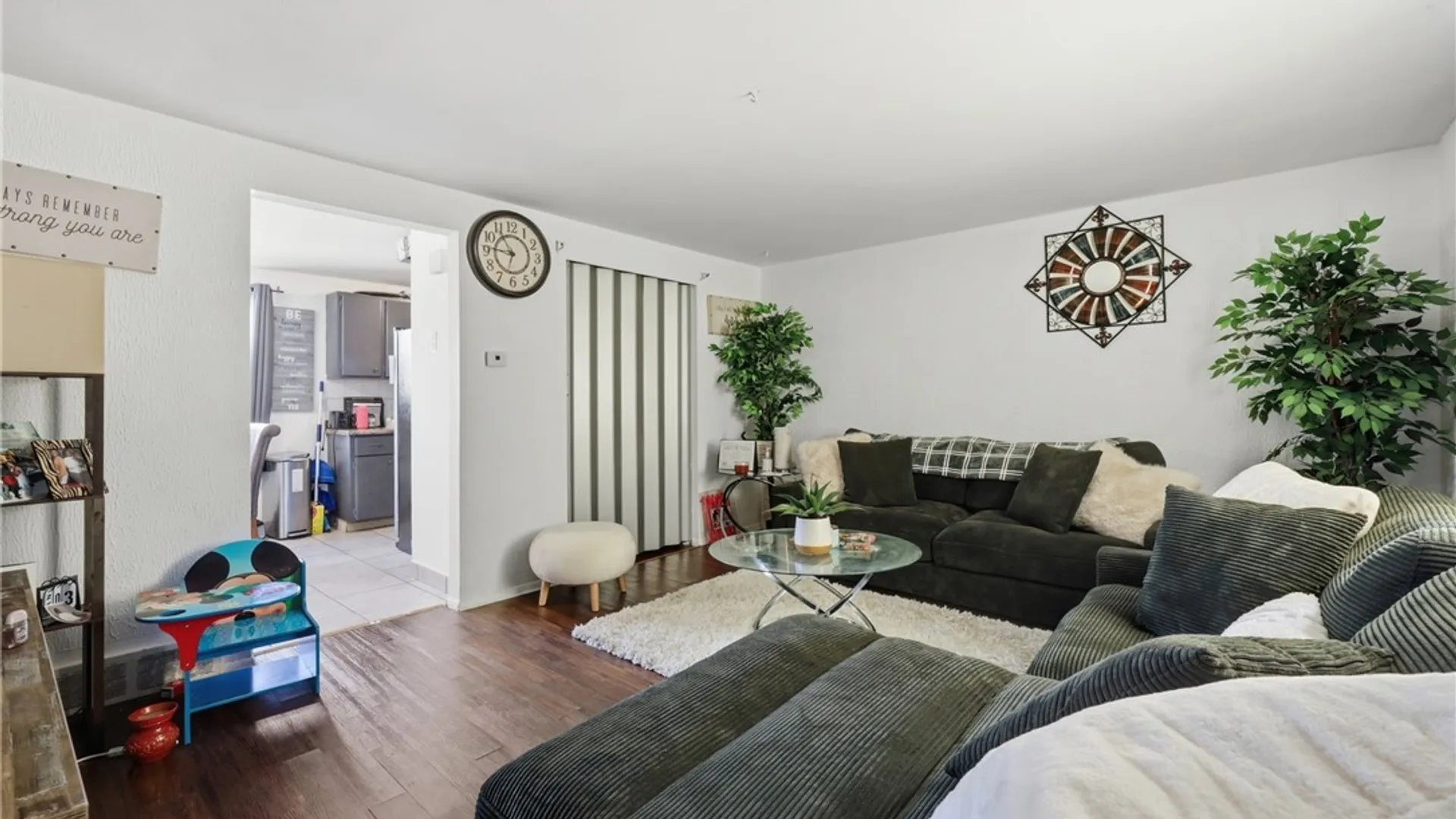 Property at 54 Creekside Drive, Cheektowaga, NY 14227 20