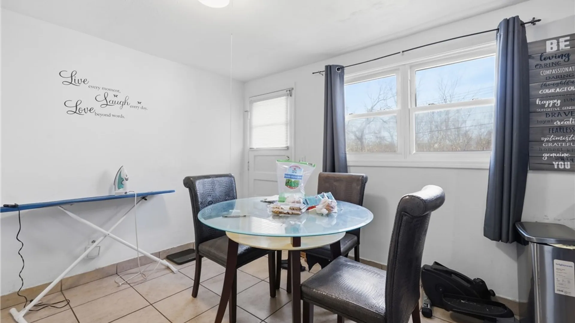 Property at 54 Creekside Drive, Cheektowaga, NY 14227 22