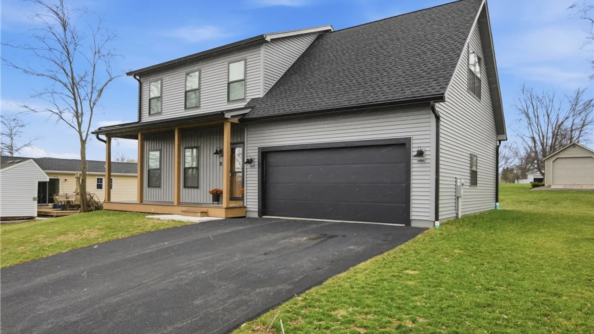 Property at 11 Berry Grove Lane, Clarkson, NY 14420 3