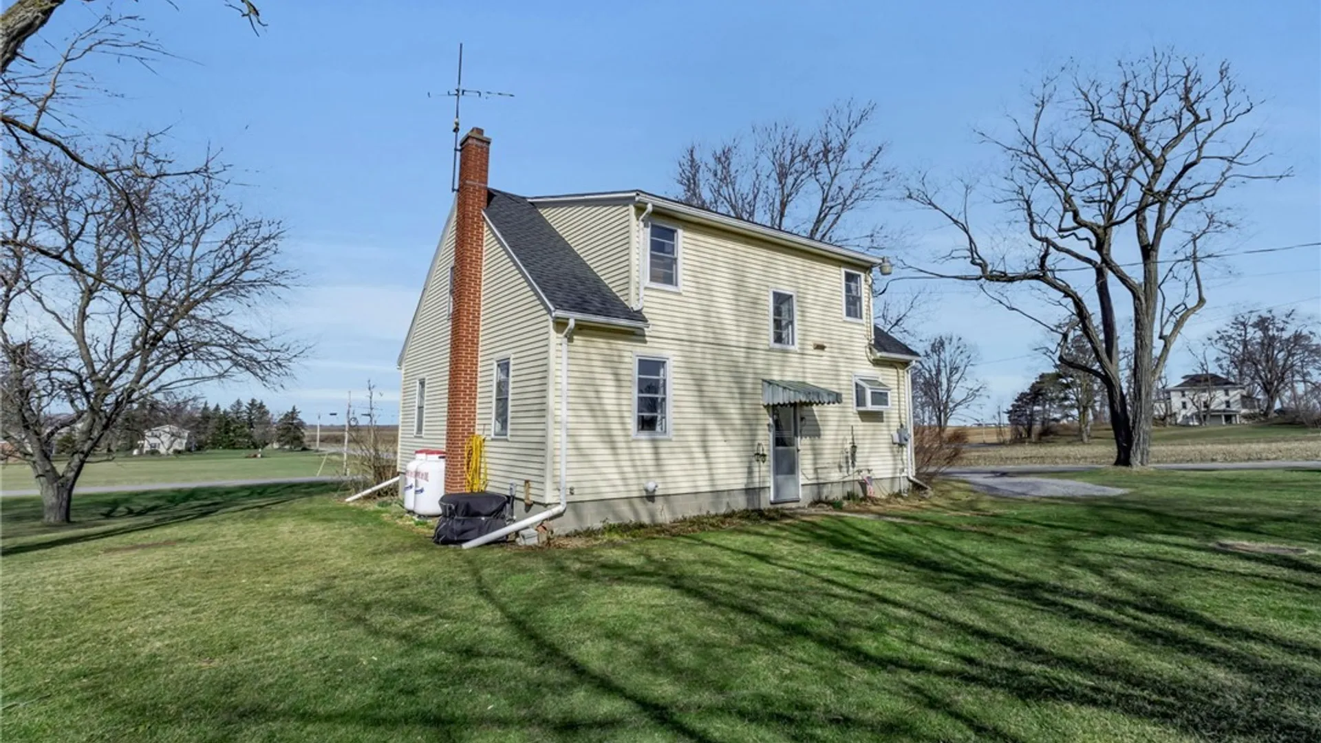 Property at 9471 York Road, Leroy, NY 14482 3
