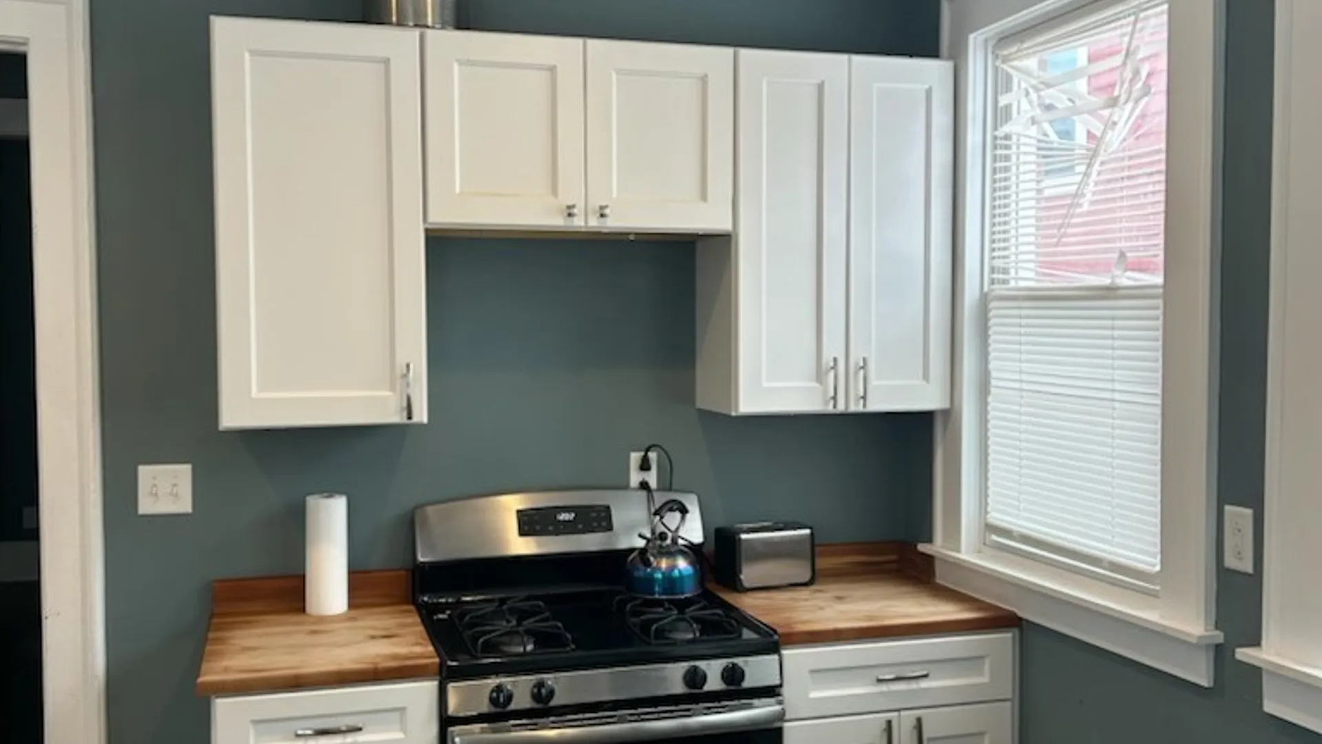 Property at 942 Euclid Avenue, Syracuse, NY 13210 5