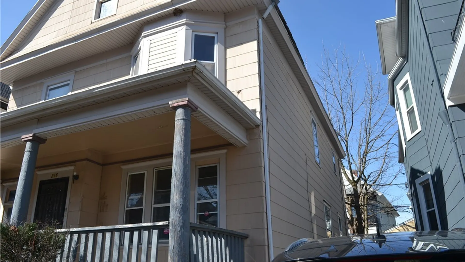 Property at 216 Oxford Avenue, Buffalo, NY 14209 2