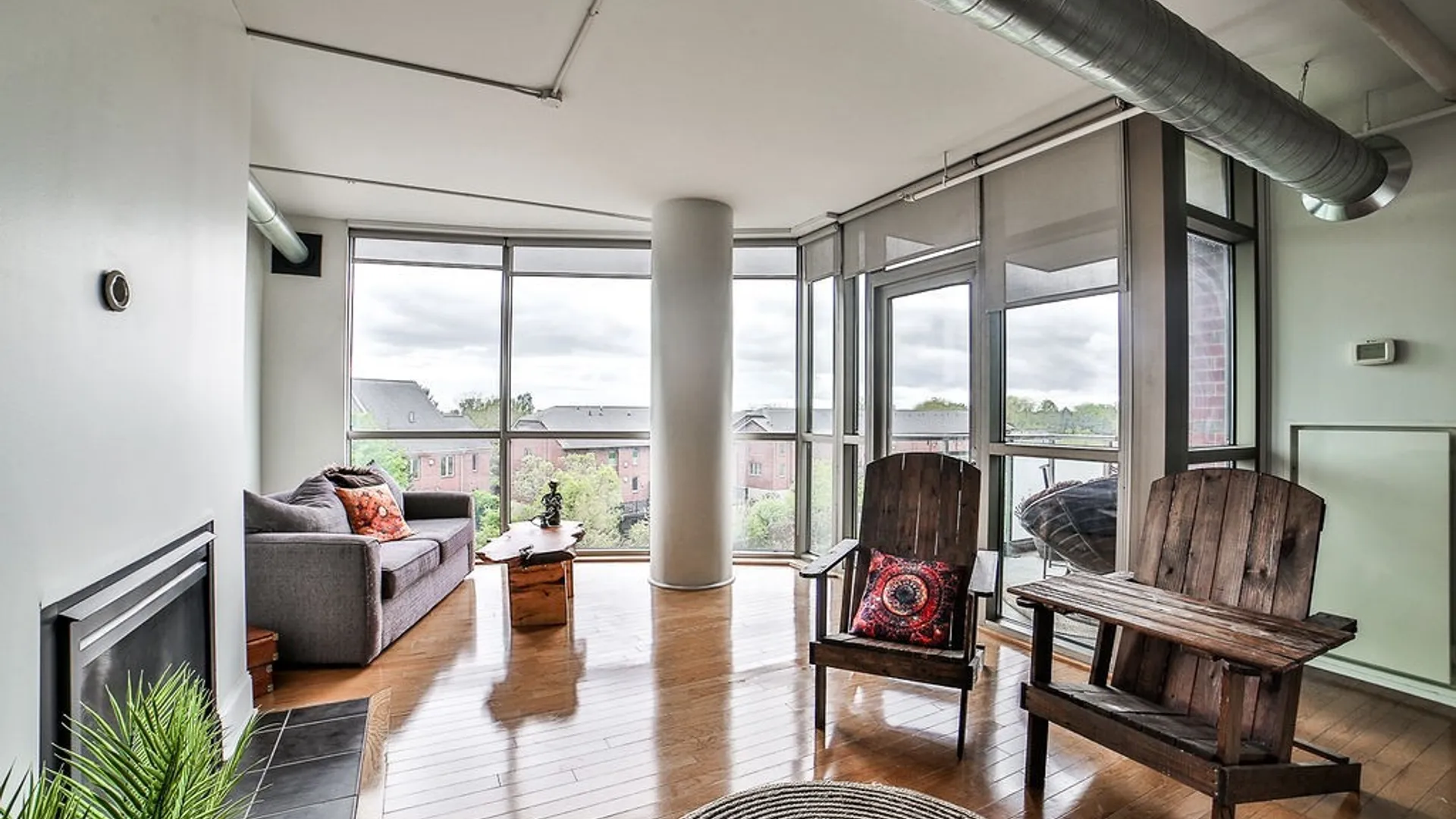 Property at 132 Lakefront Boulevard, Buffalo, NY 14202 2