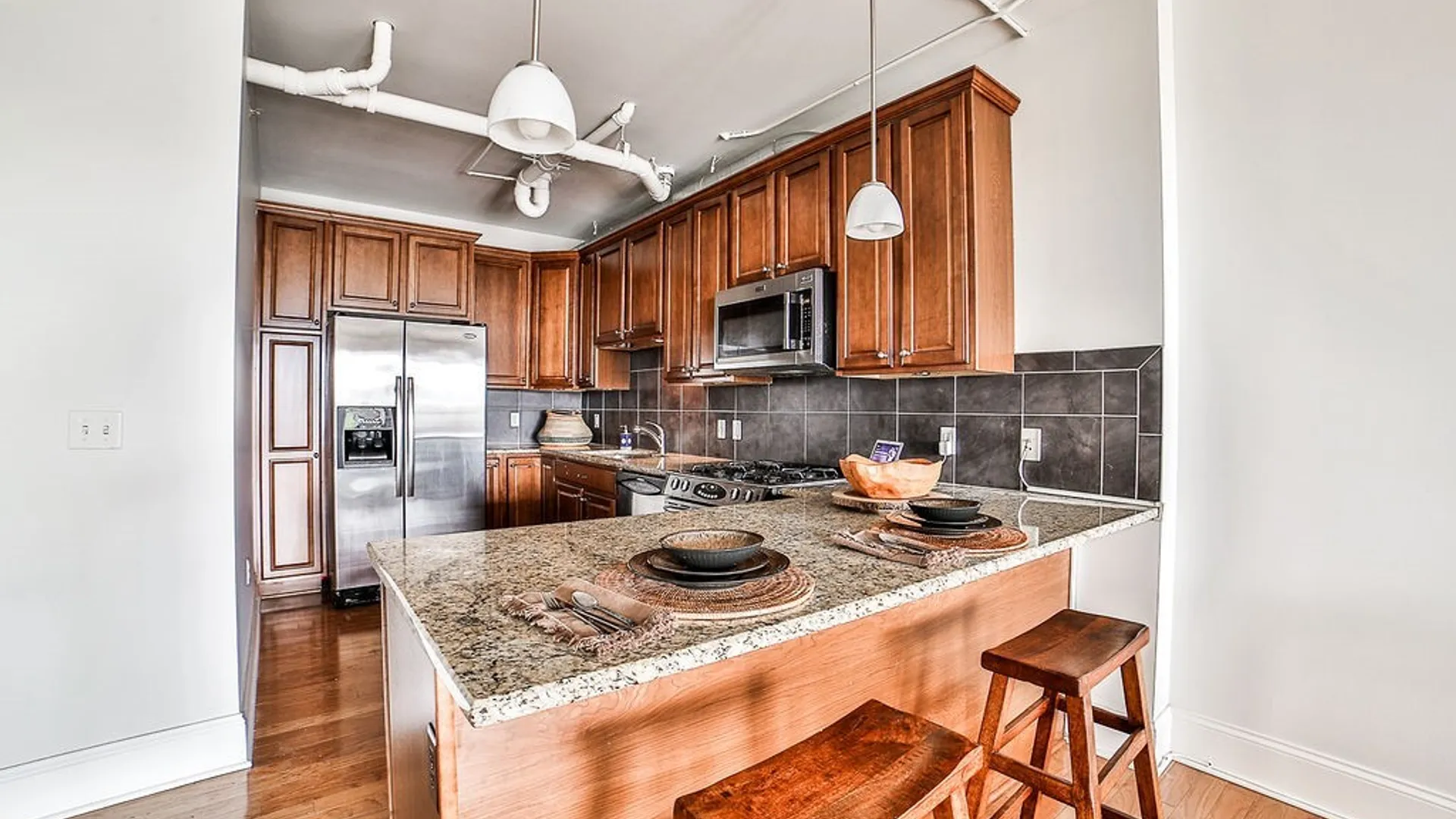 Property at 132 Lakefront Boulevard, Buffalo, NY 14202 3