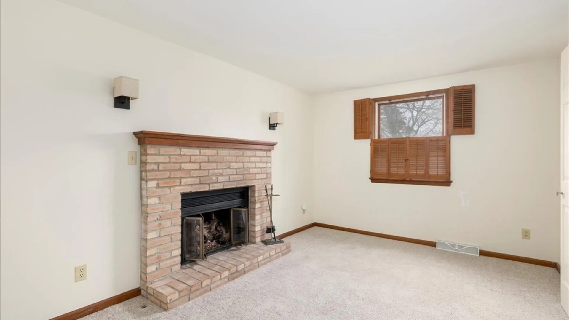 Property at 270 Buffalo Road, Aurora, NY 14052 16