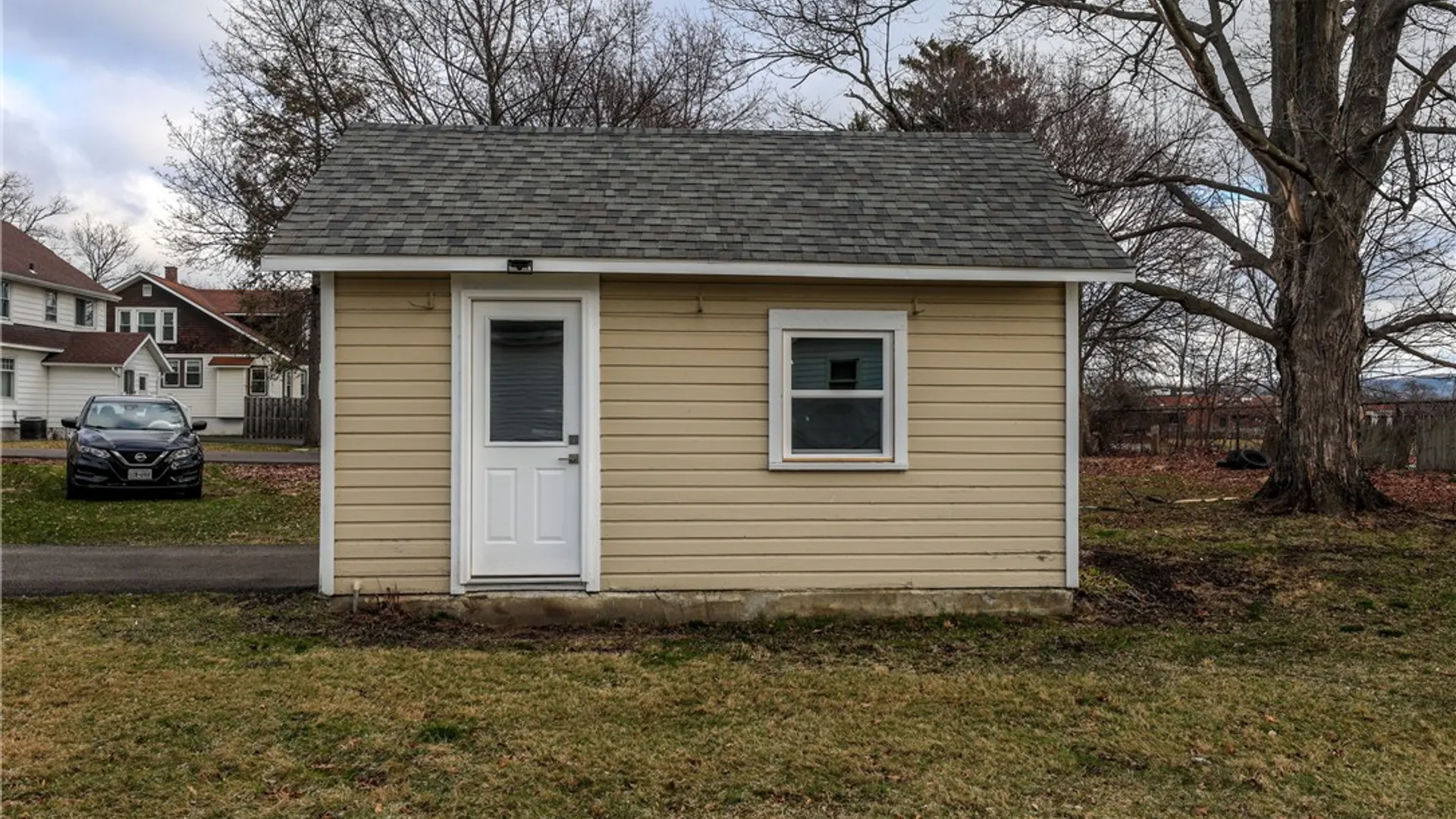 Property at 110 Oakwood Avenue, Elmira, NY 14903 35